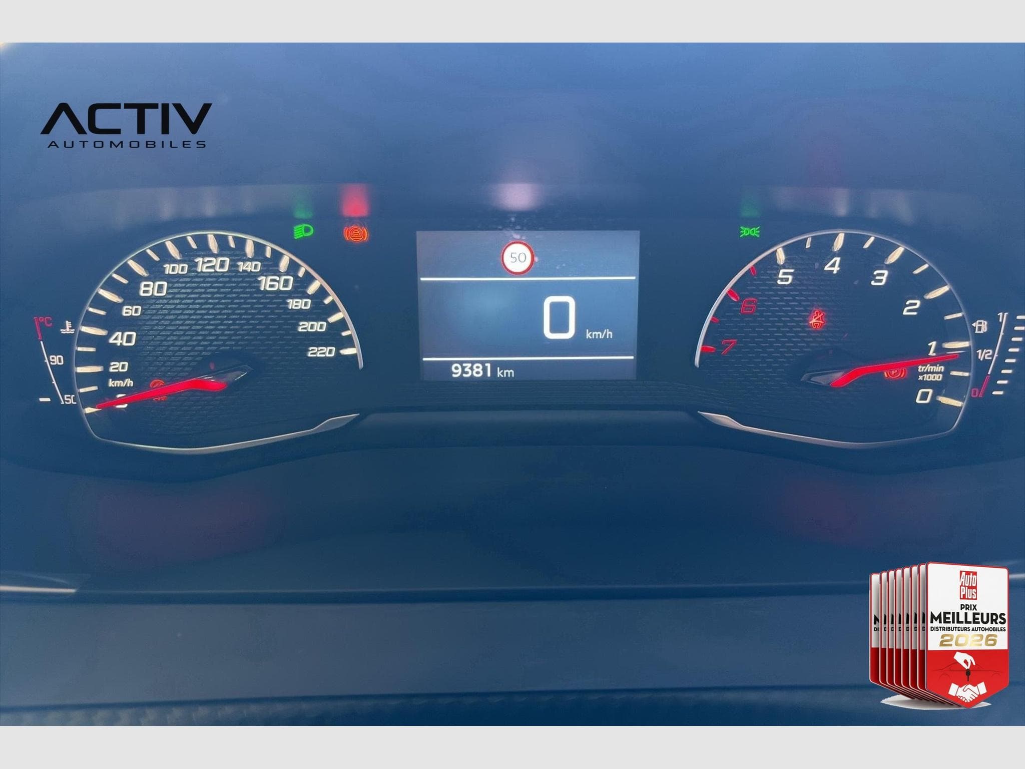 Peugeot 2008 100 S&S BVM6 Style (2025) - Foto 9