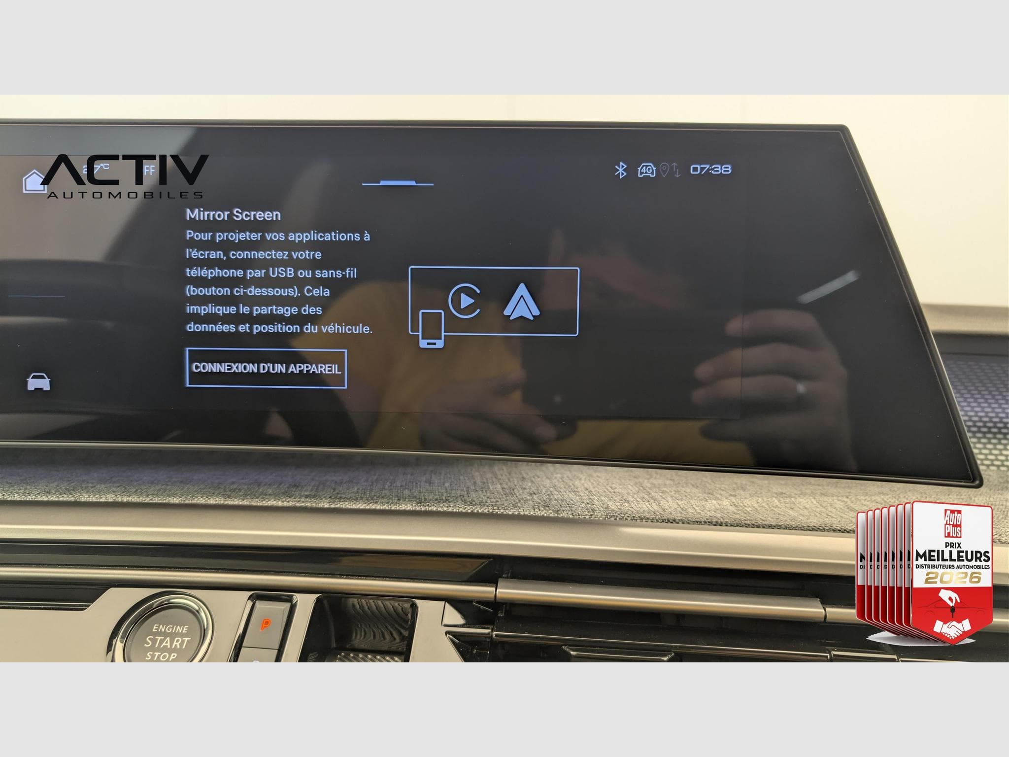 Peugeot 3008 Hybrid 145 e-DCS6 GT (2025) - Photo 17