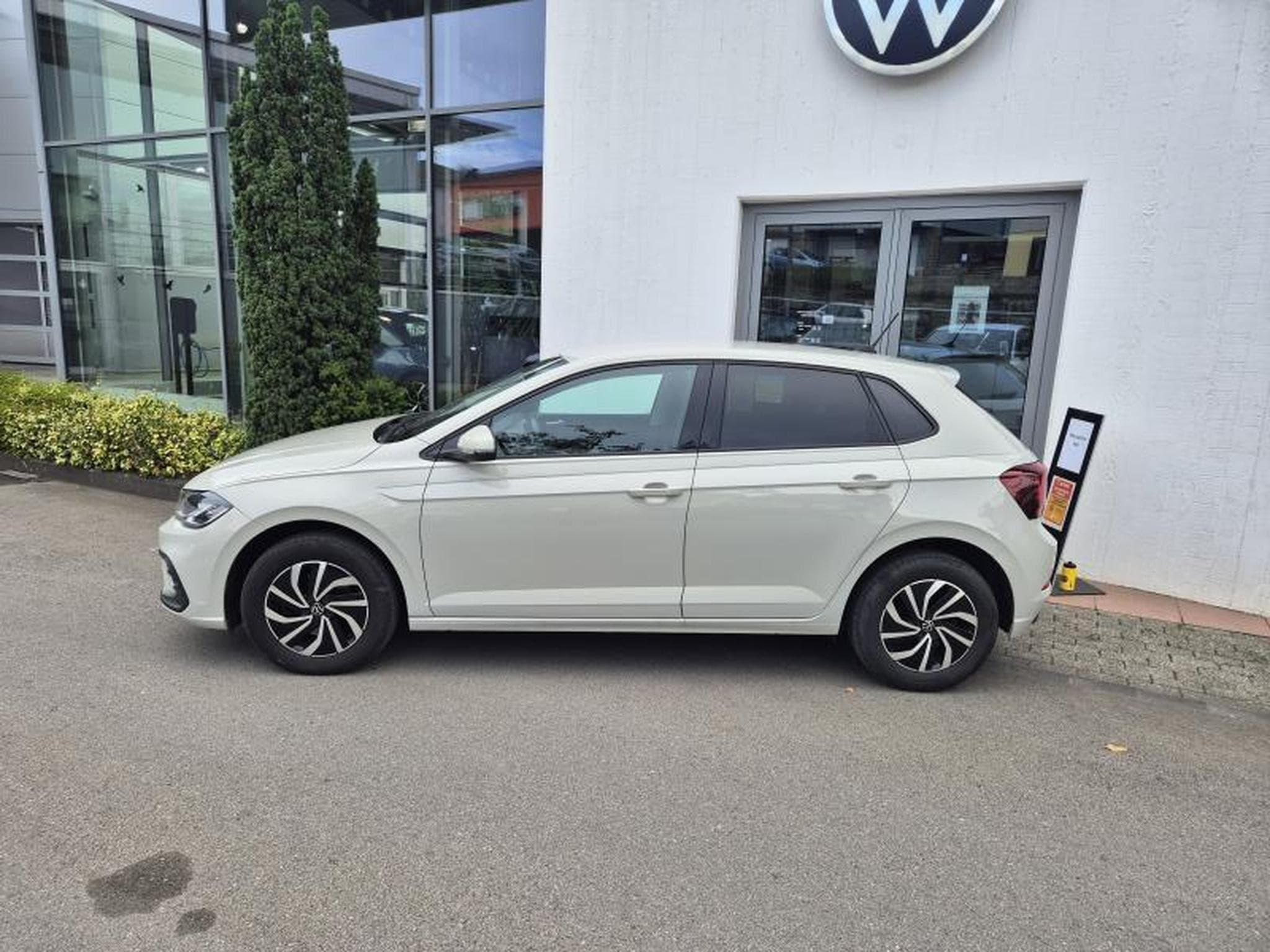VW Polo Life 1.0 TSI DSG (2024) - Foto 3