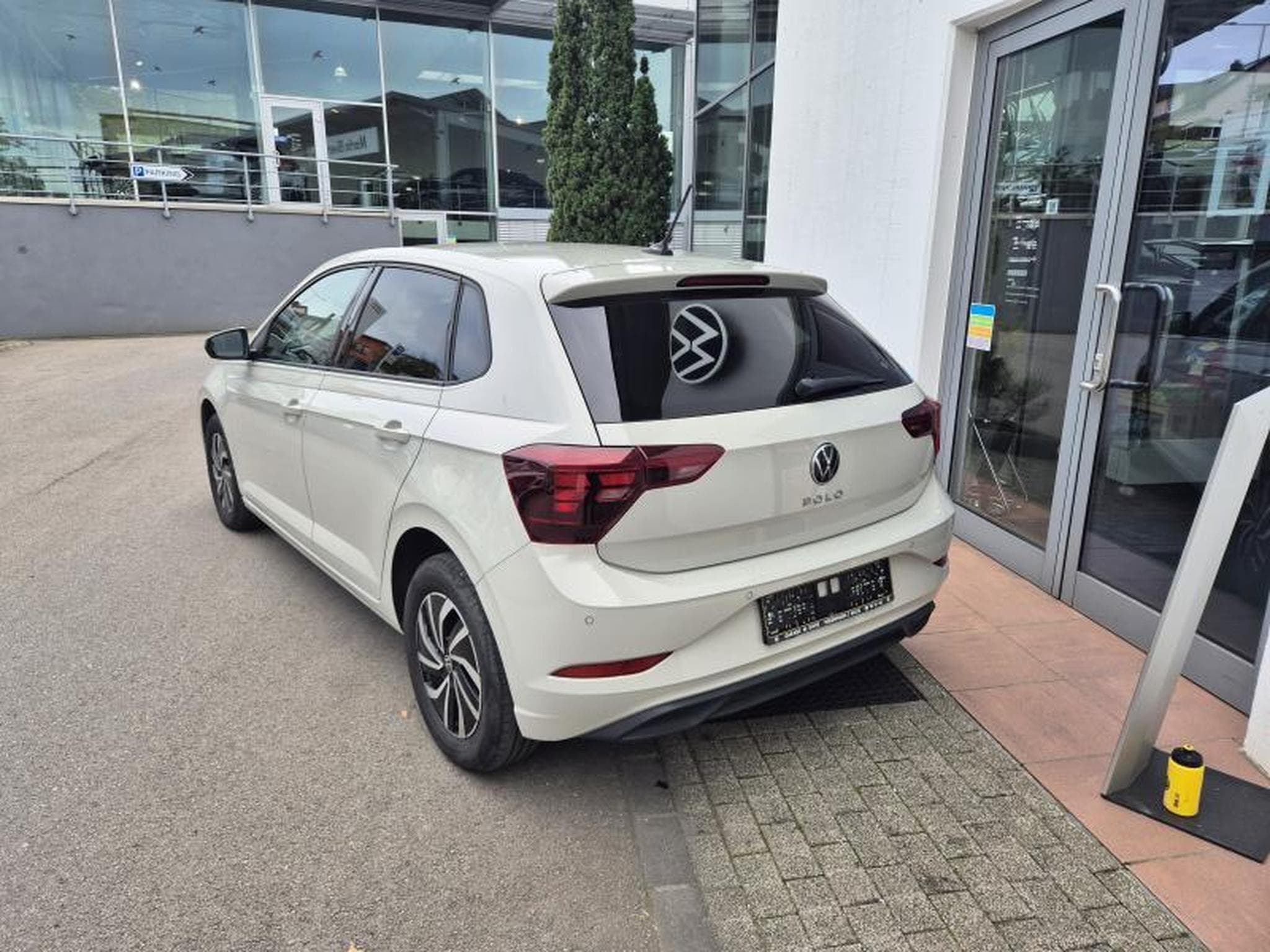VW Polo Life 1.0 TSI DSG (2024) - Foto 4