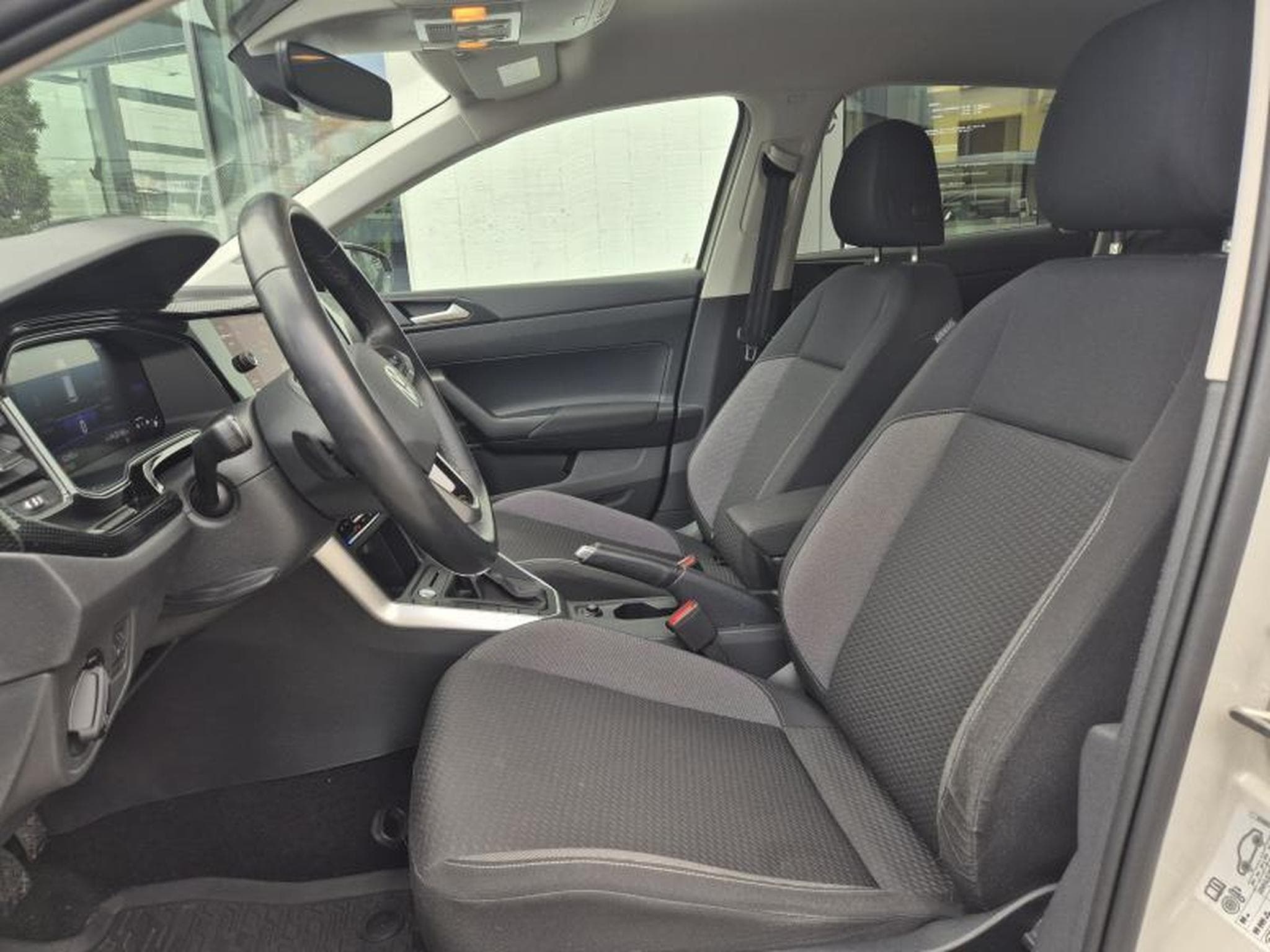 VW Polo Life 1.0 TSI DSG (2024) - Foto 8