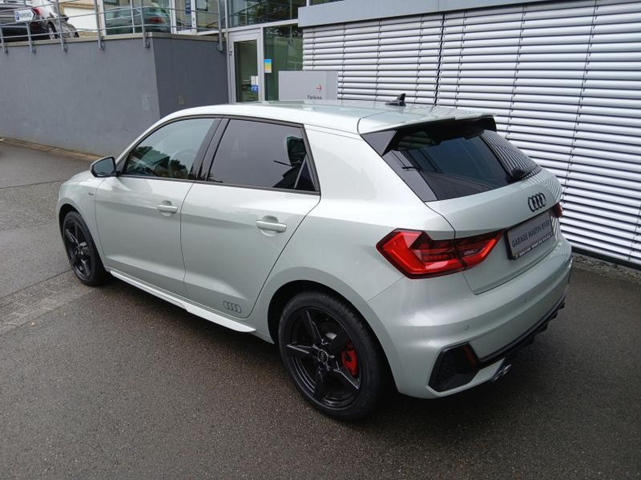 Audi A1 Sportback S-line 40 TFSI s-tronic (2025) - Foto 2