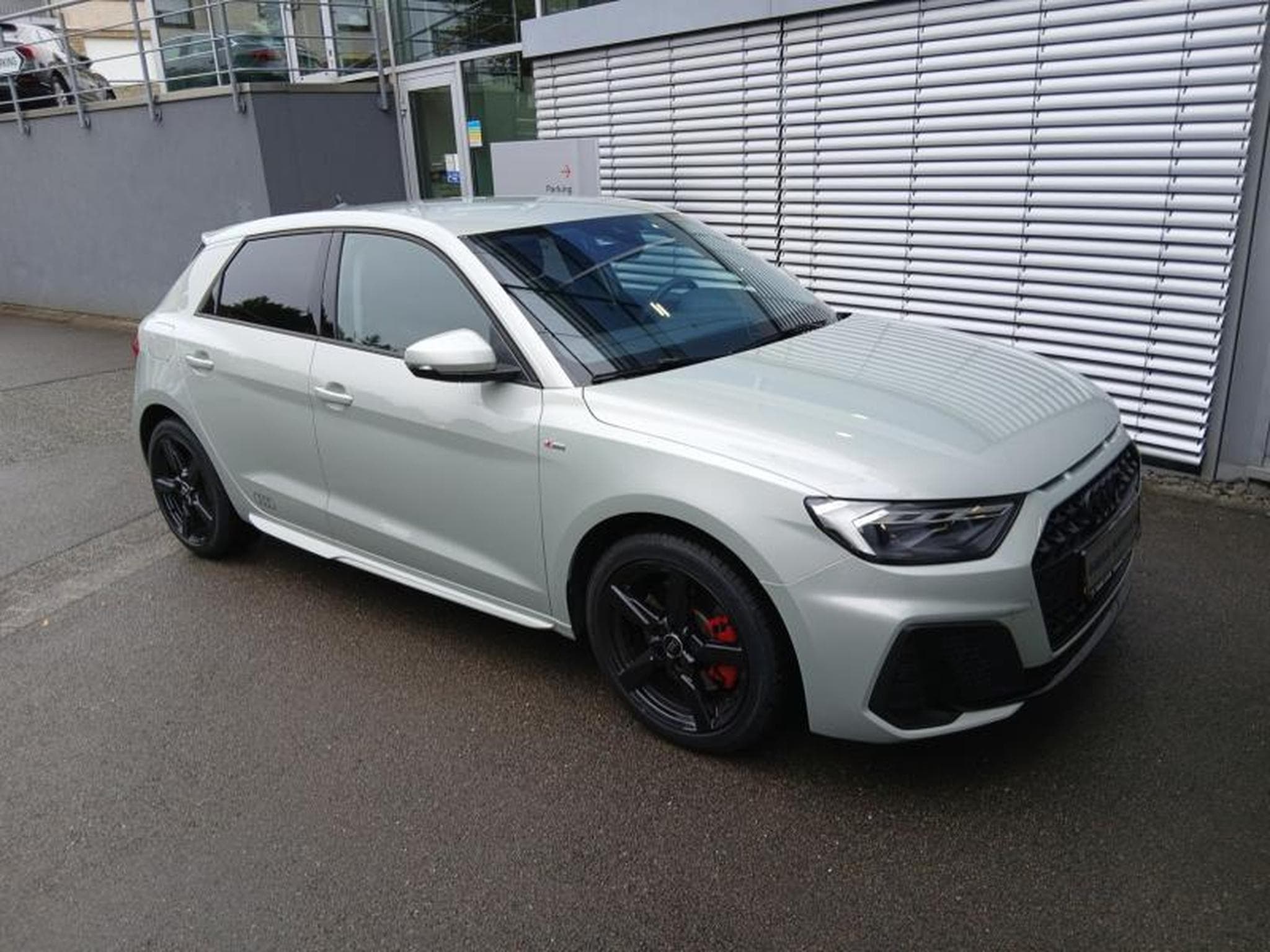Audi A1 Sportback S-line 40 TFSI s-tronic (2025) - Foto 5