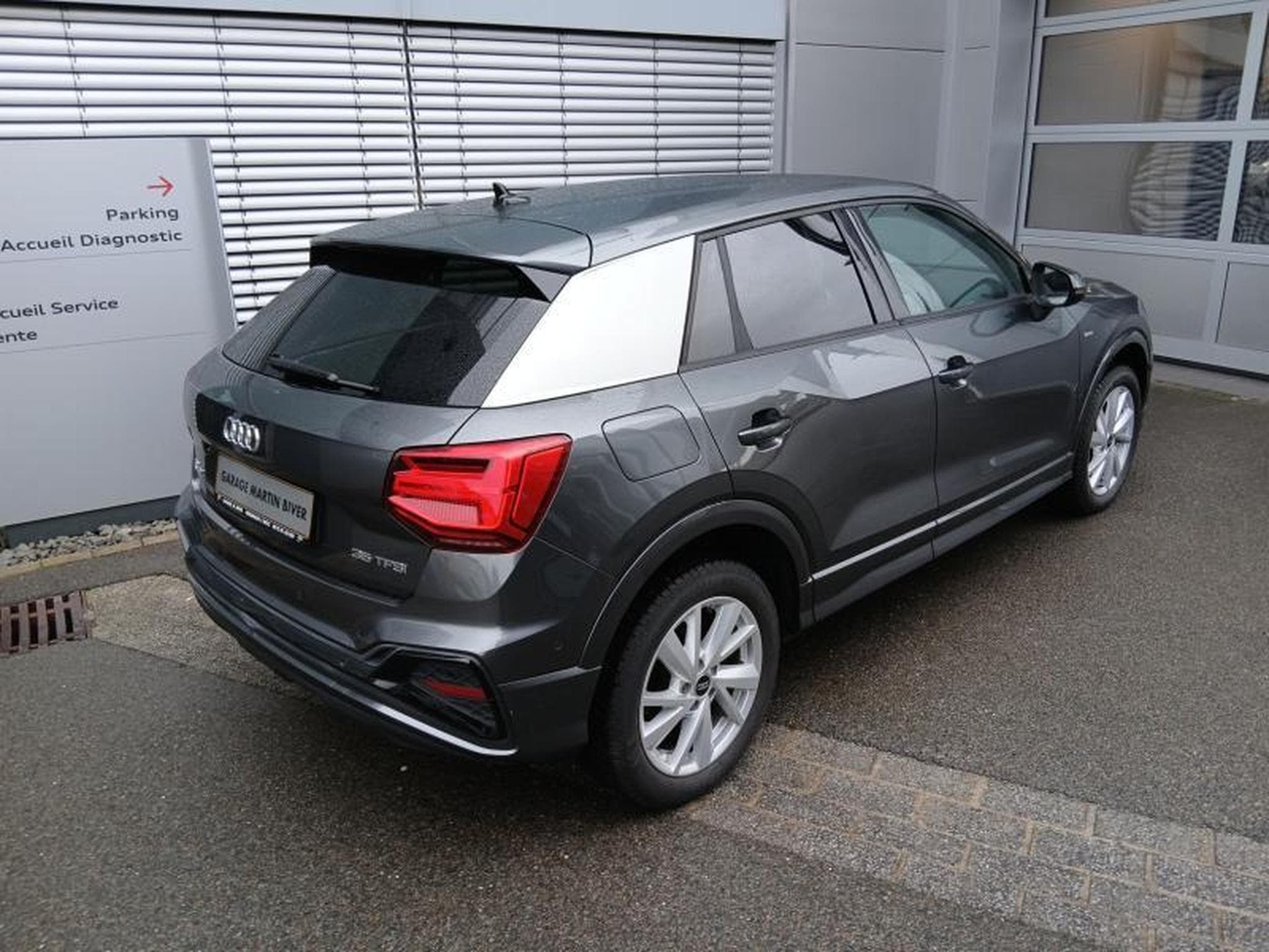 Audi Q2 S-line 35 TFSI s-tronic (2025) - Foto 4