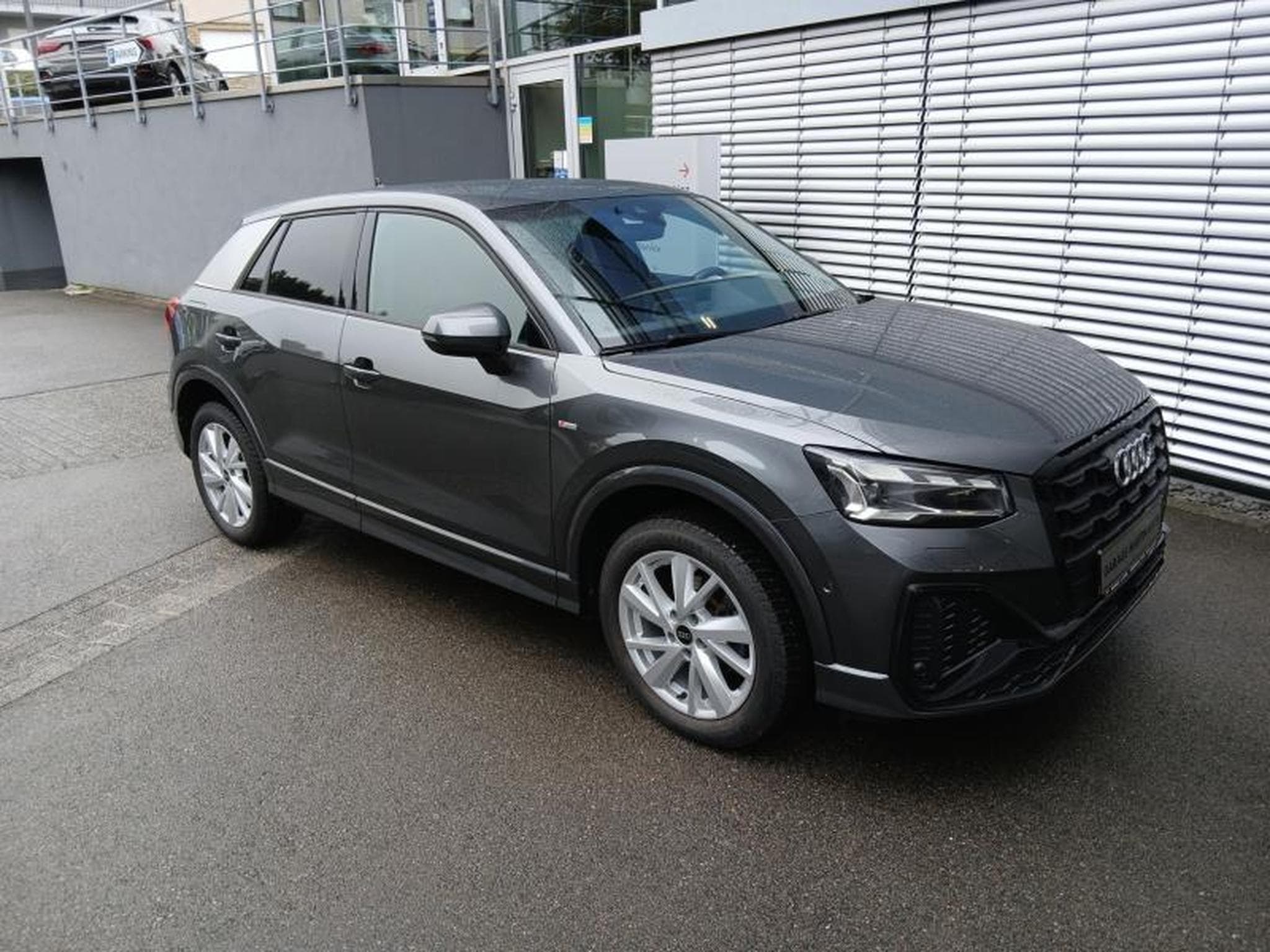 Audi Q2 S-line 35 TFSI s-tronic (2025) - Foto 5