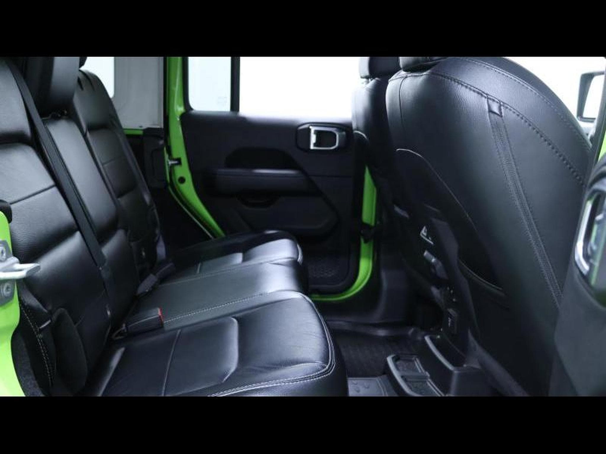 Jeep Wrangler Sahara 2.0 T 272h Auto (2022) - Photo 14