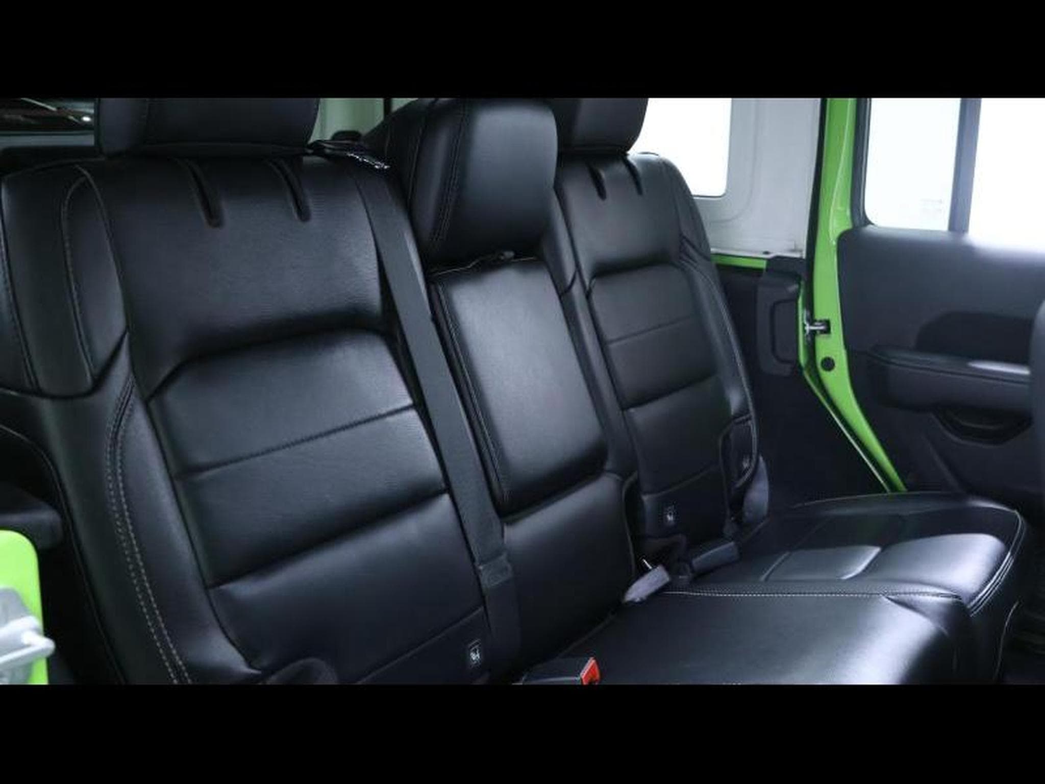 Jeep Wrangler Sahara 2.0 T 272h Auto (2022) - Photo 15