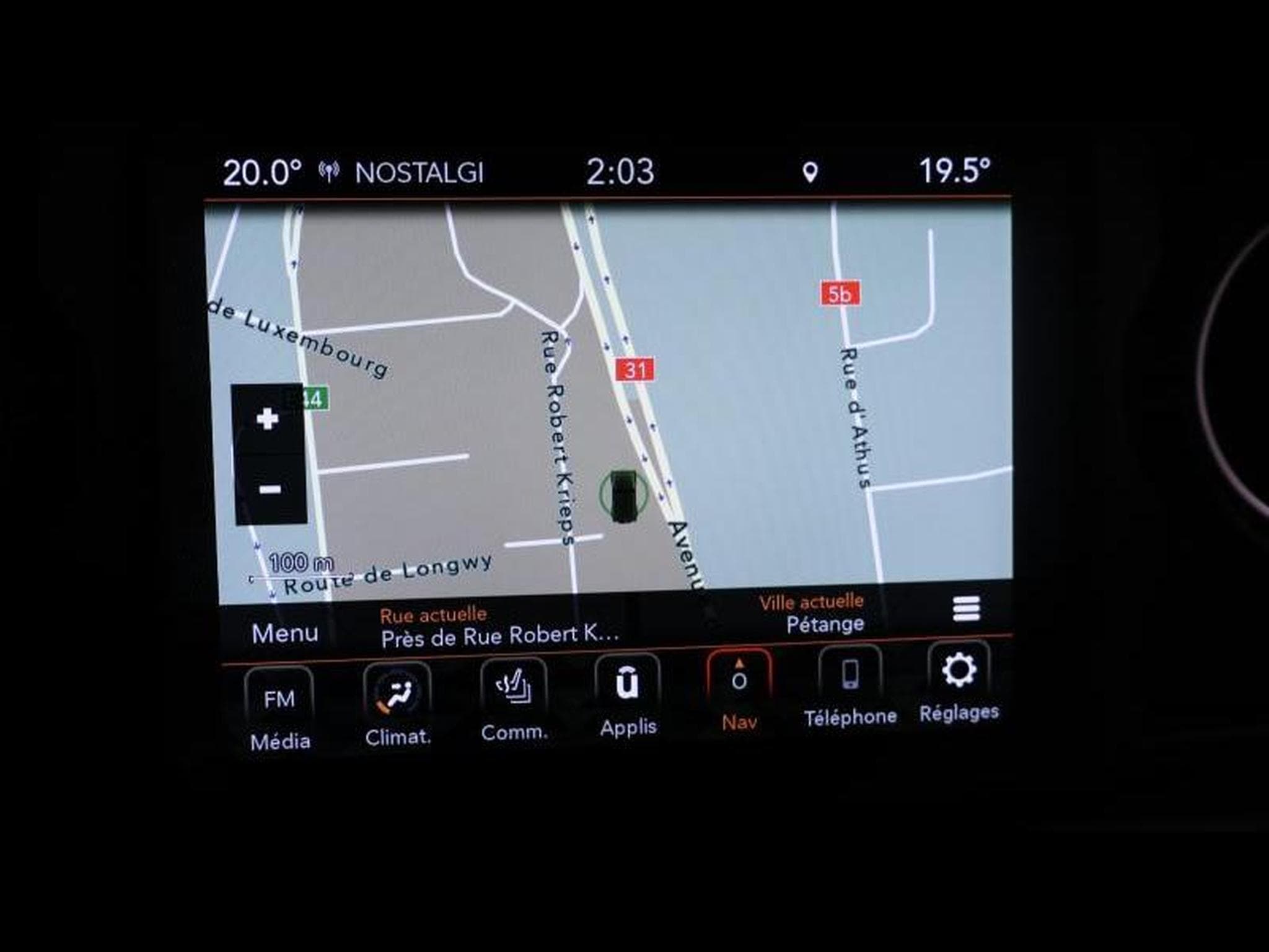 Jeep Wrangler Sahara 2.0 T 272h Auto (2022) - Photo 31