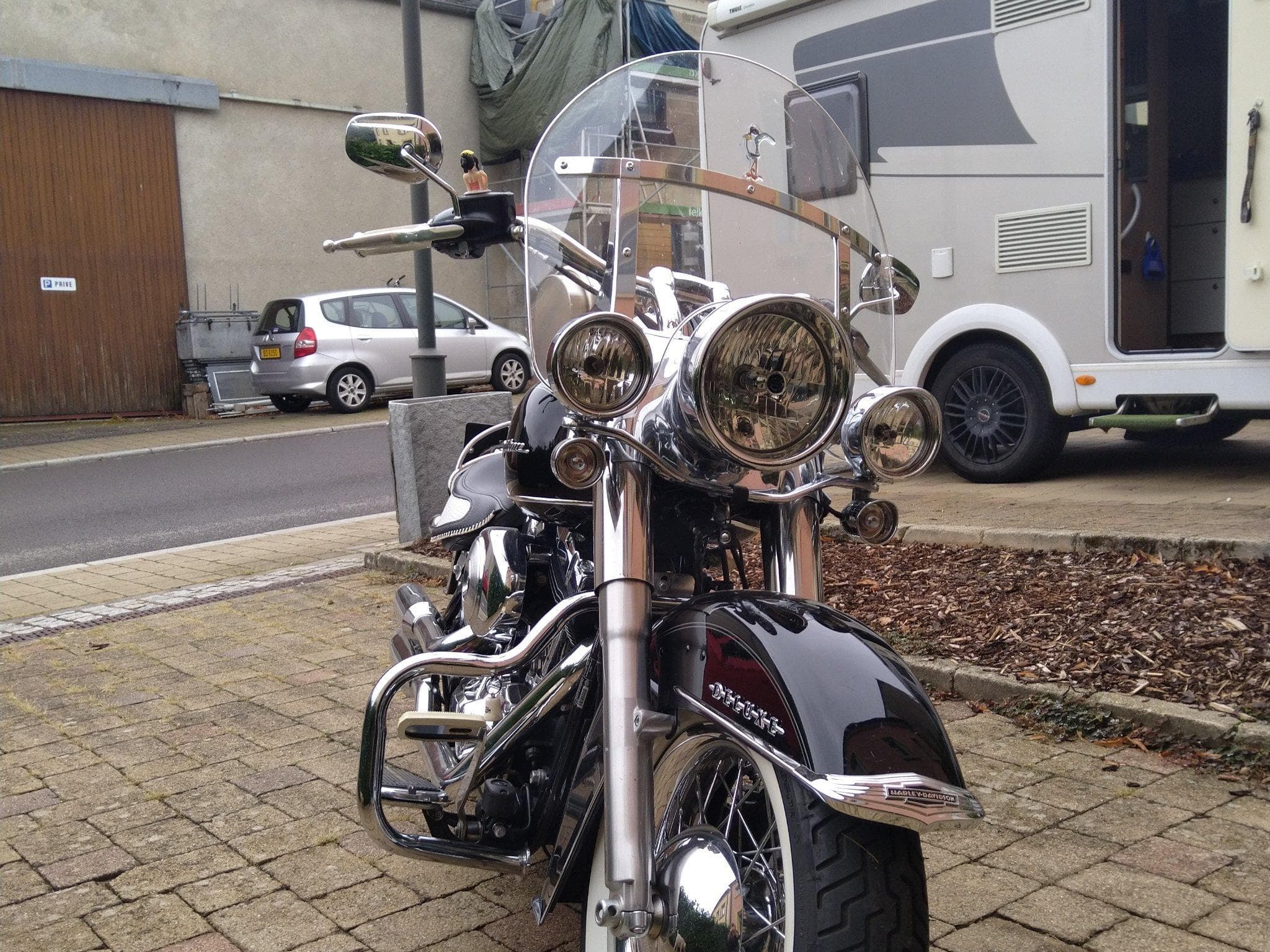 Harley-Davidson Softail Deluxe (2017) - Photo 3