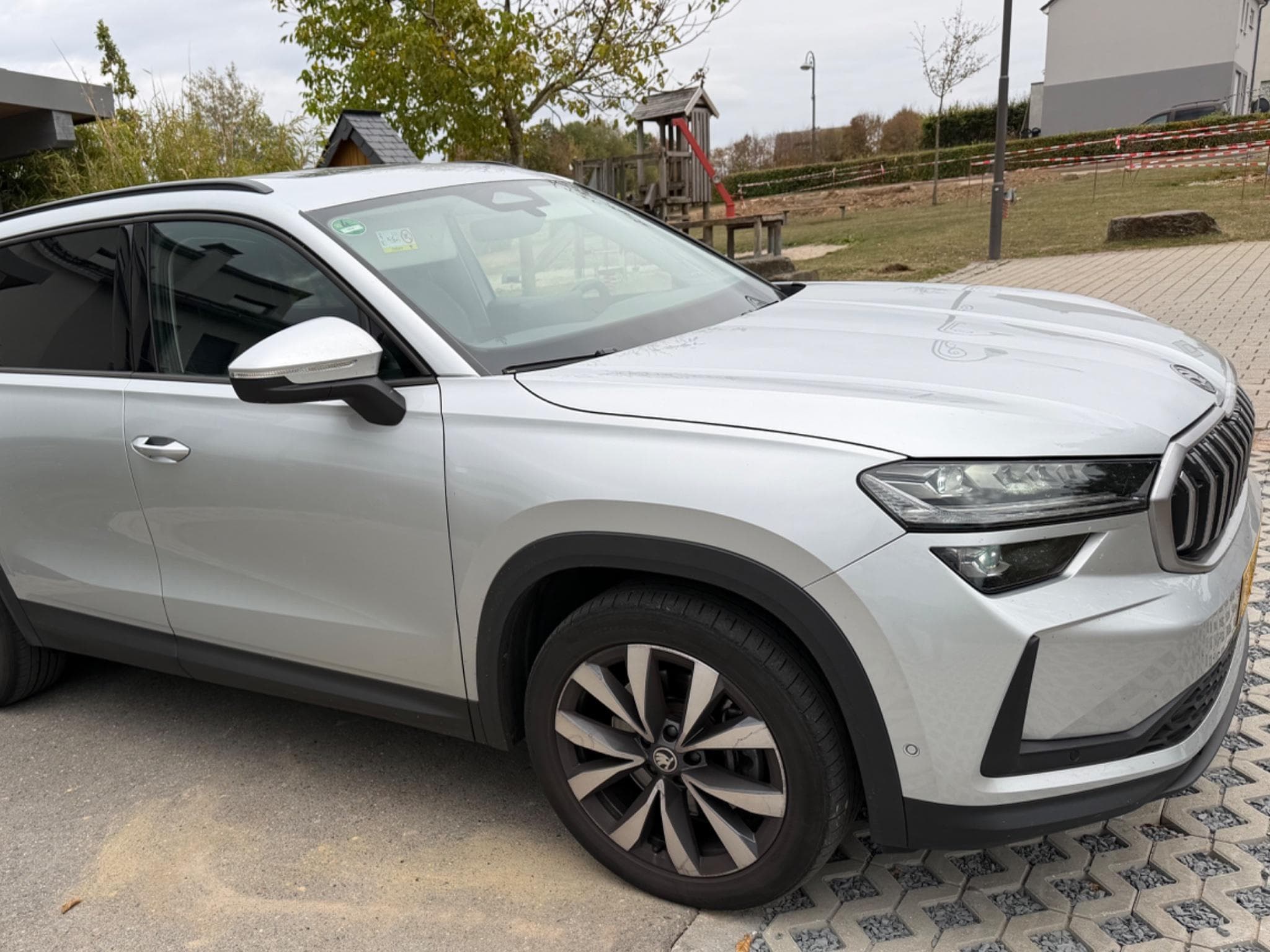 Skoda Kodiaq Selection 2.0 TDI 193 PS DSG 4x4 (2024) - Foto 1