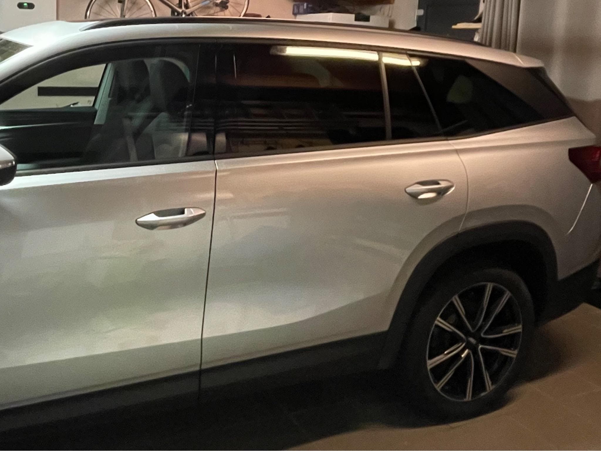Skoda Kodiaq Selection 2.0 TDI 193 PS DSG 4x4 (2024) - Foto 8