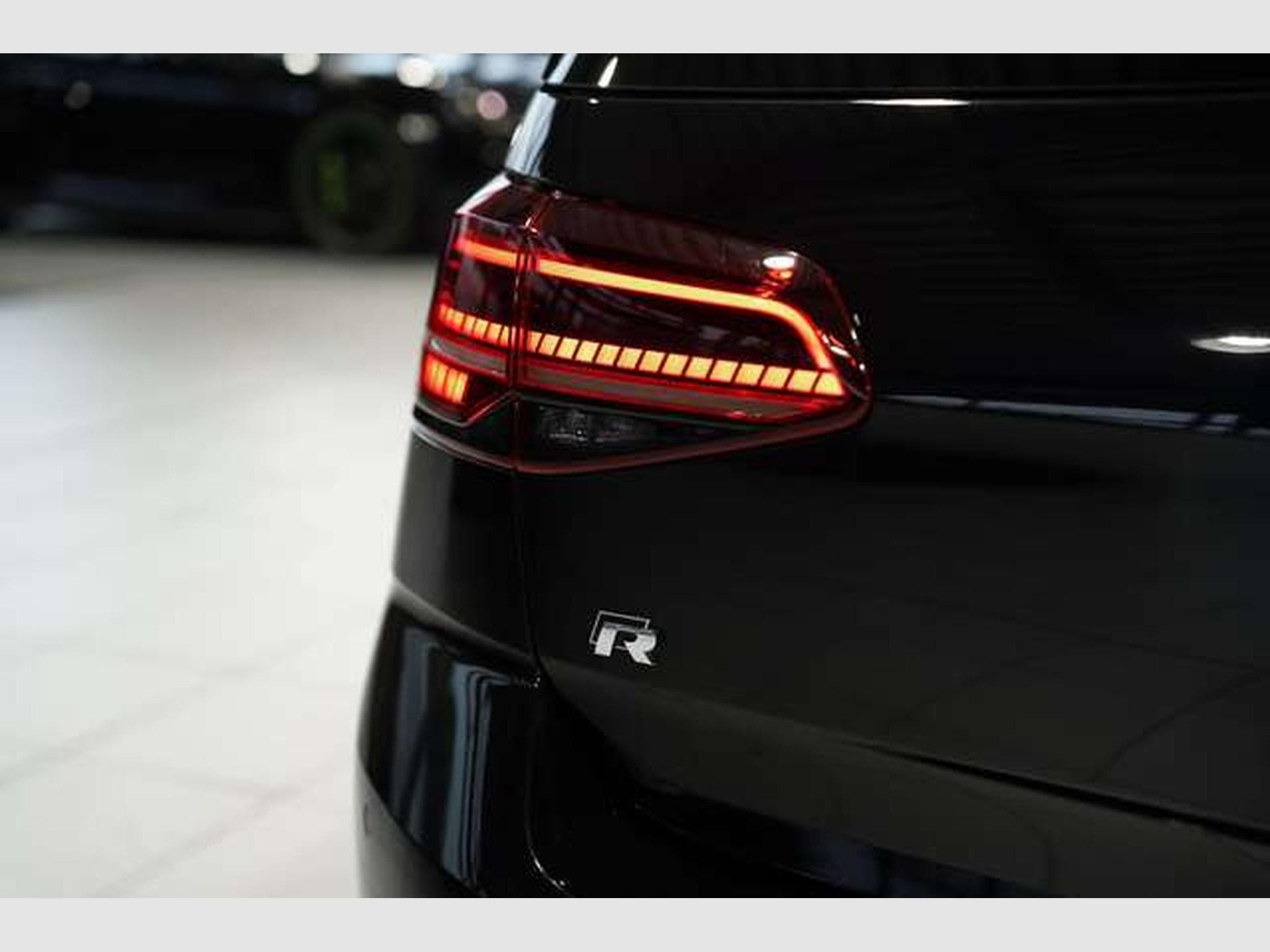 VW Golf R 4M DSG *19 *Digital *Kamera *Navigation (2019) - Photo 13
