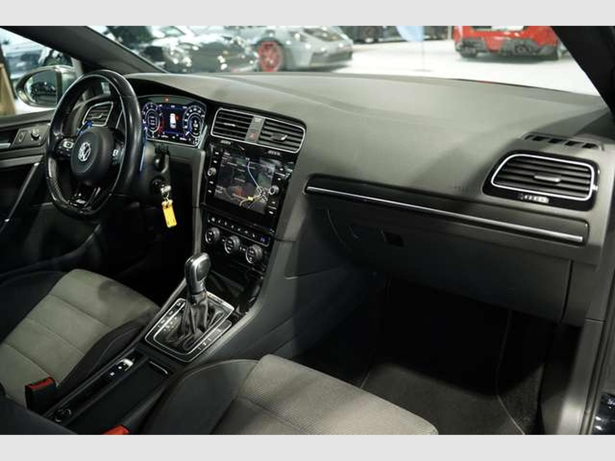VW Golf R 4M DSG *19 *Digital *Kamera *Navigation (2019) - Photo 17