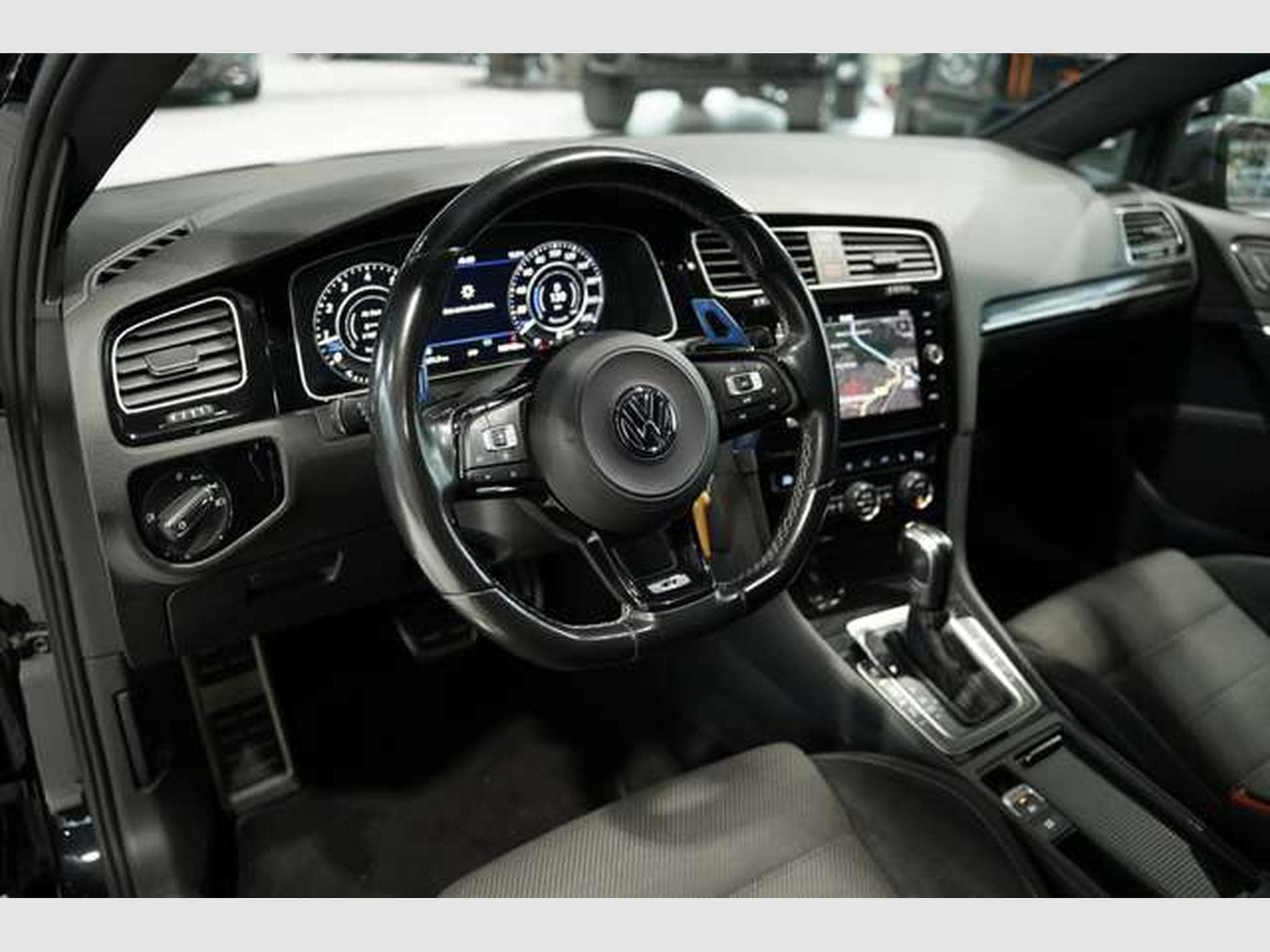 VW Golf R 4M DSG *19 *Digital *Kamera *Navigation (2019) - Photo 24