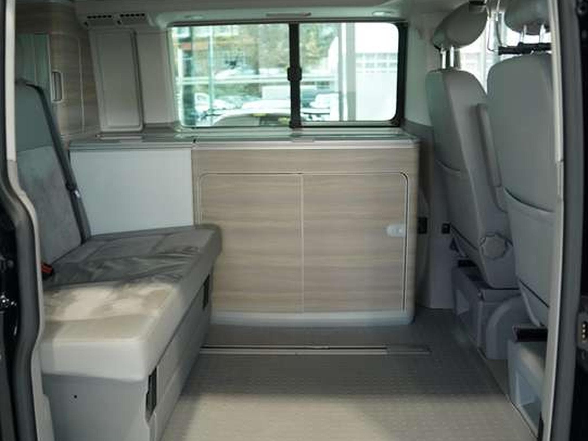 VW T5 4M *1.H *Aufstelldach *Comfortline (2013) - Photo 20