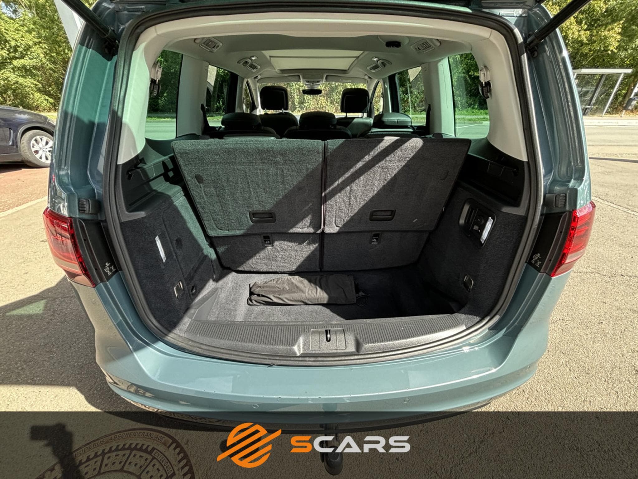 VW Sharan 2.0 TDI 177CV 7 PLACES HIGHLINE (2020) - Foto 6