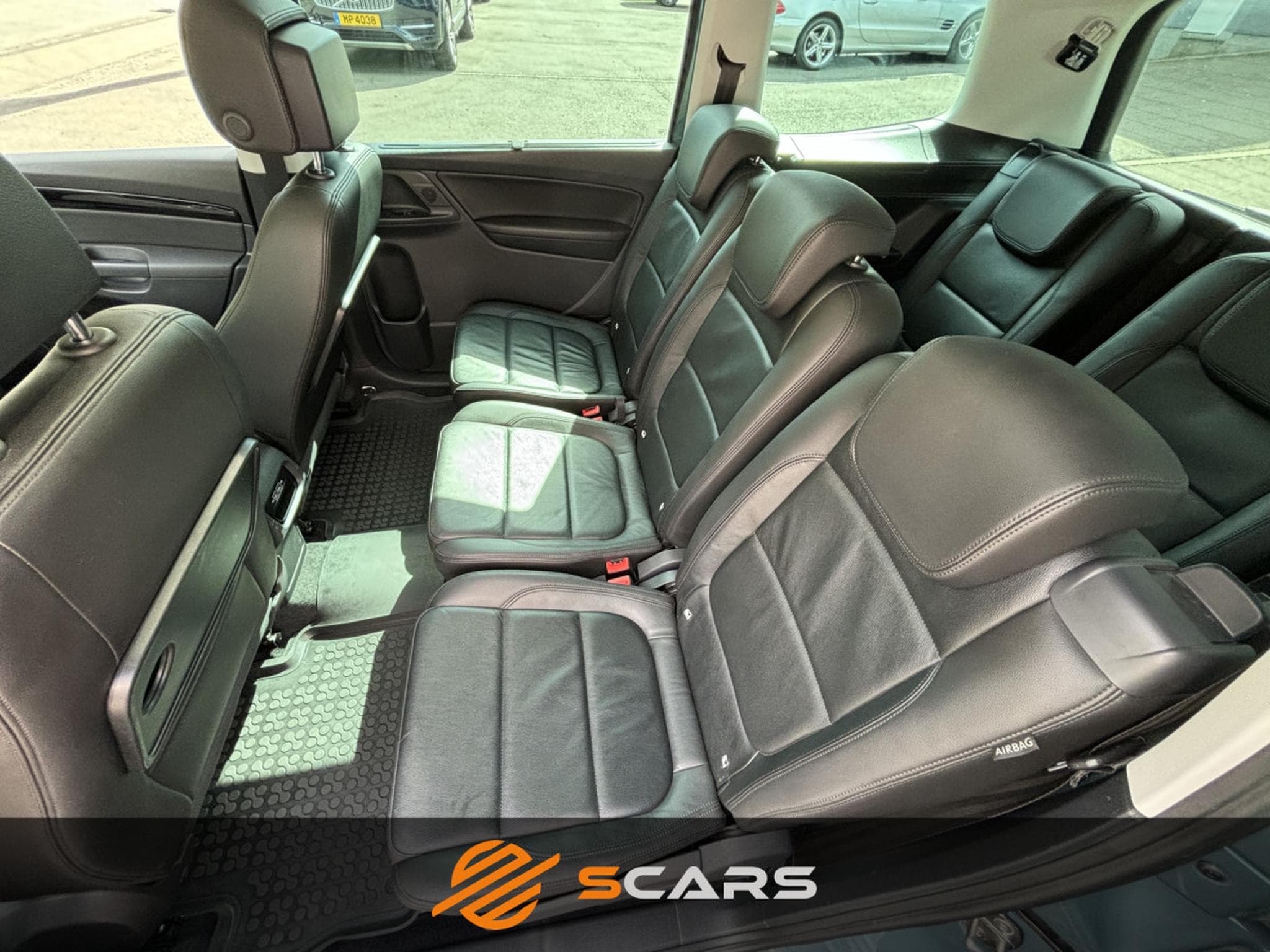VW Sharan 2.0 TDI 177CV 7 PLACES HIGHLINE (2020) - Foto 9
