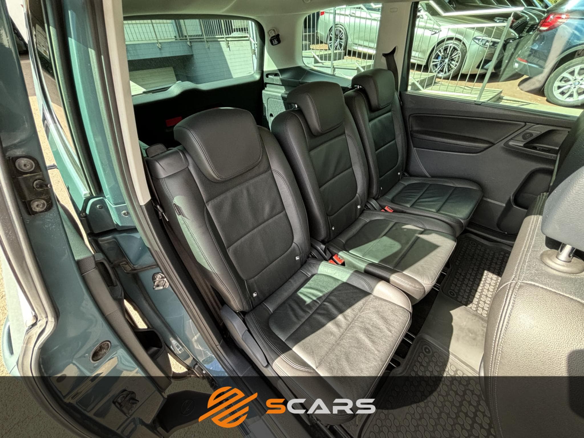 VW Sharan 2.0 TDI 177CV 7 PLACES HIGHLINE (2020) - Foto 11