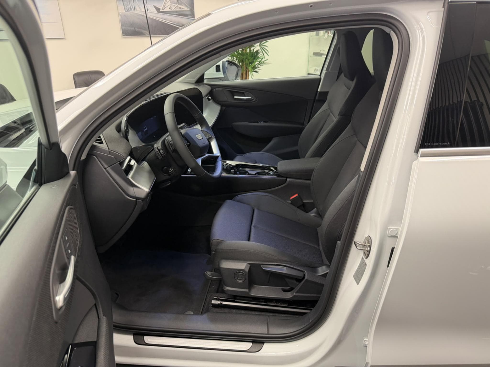 Audi Q3 Sportback e-hybrid S line 272ch / 200kW S tronic (2026) - Foto 5