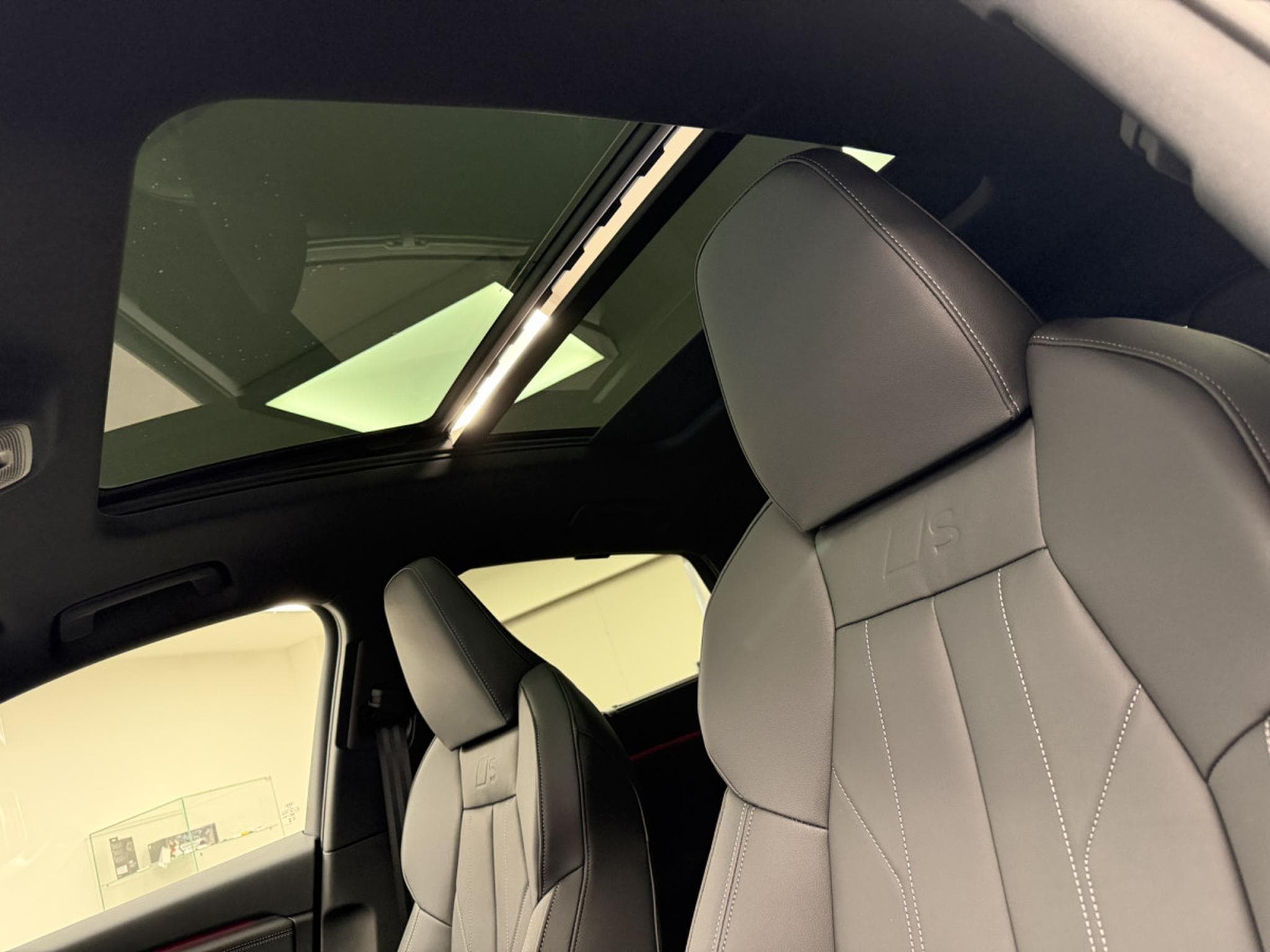 Audi Q6 e-tron Sportback performance (2026) - Foto 6