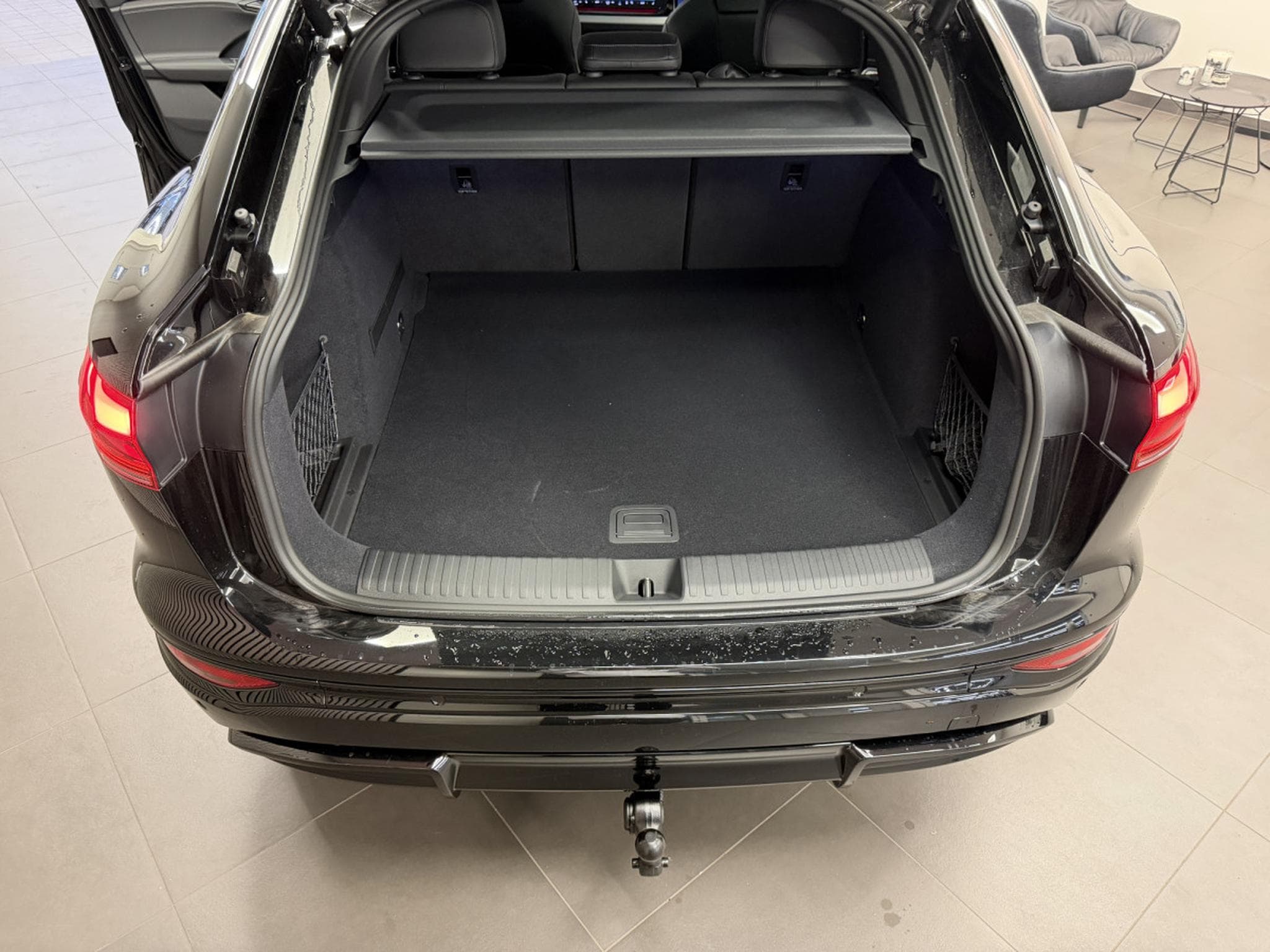 Audi Q6 e-tron Sportback performance (2026) - Foto 8