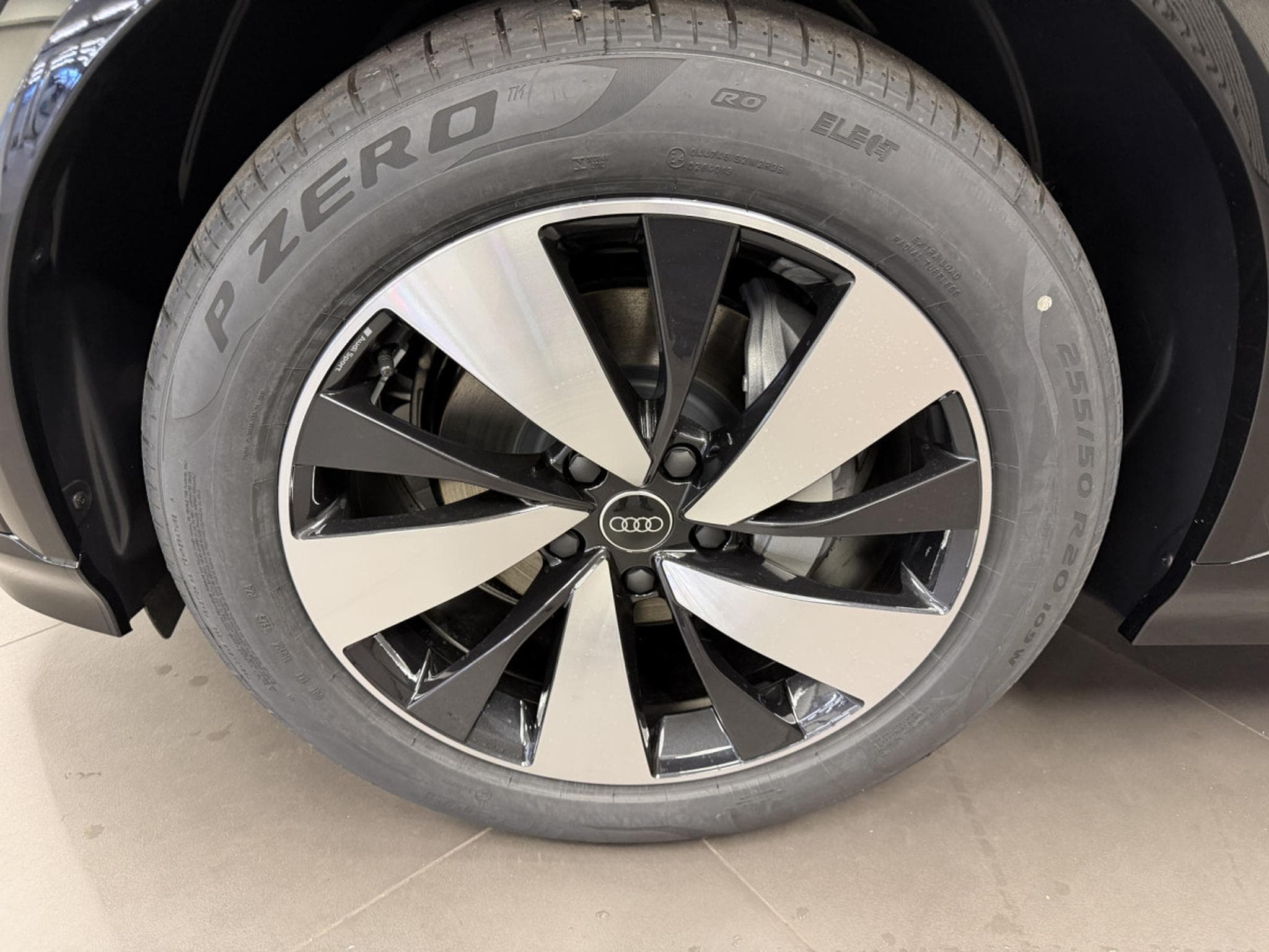 Audi Q6 e-tron Sportback performance (2026) - Foto 10