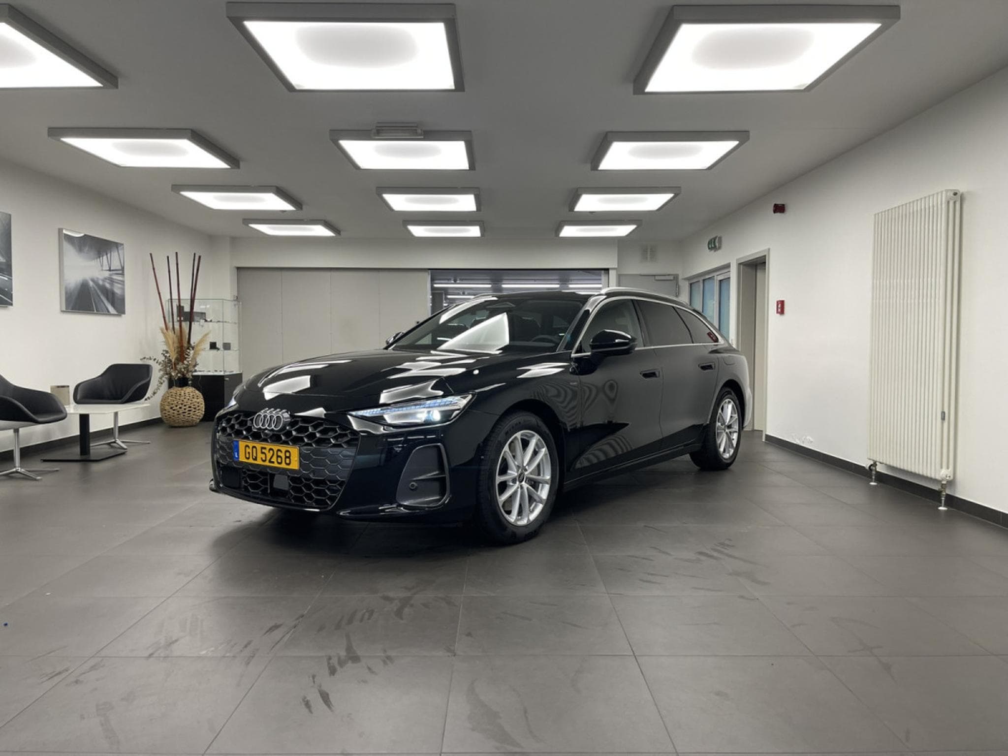 Audi A6 Avant e-hybrid 299 CH / 220 KW S tronic (2025) - Foto 1