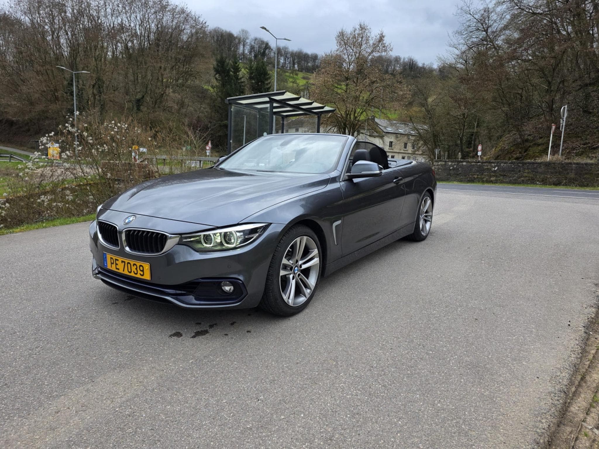 BMW 430 i Aut. Cabrio Sport line (2019) - Foto 1