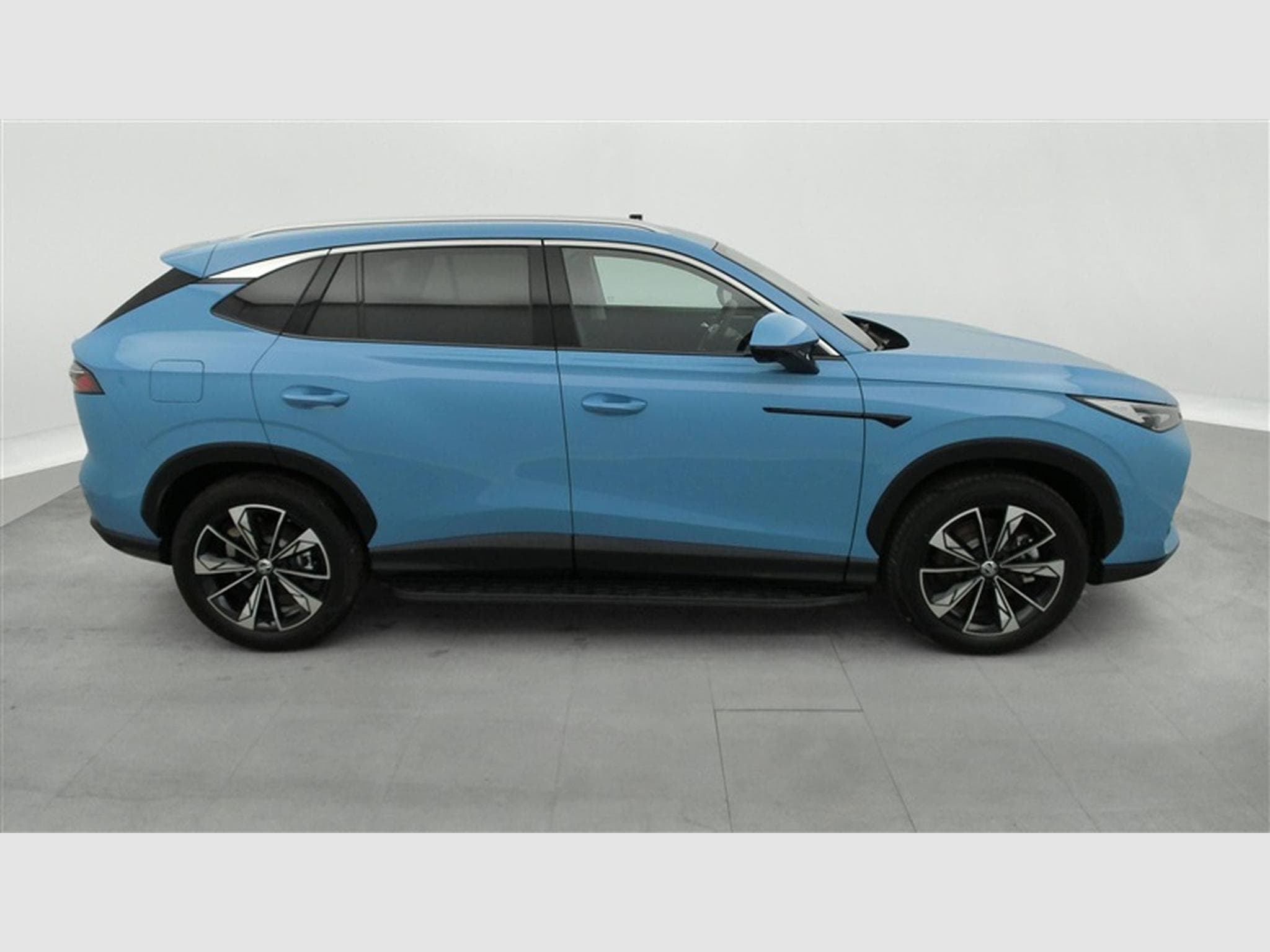 MG EHS 1.5 PHEV Comfort NAVI / FULL LED / CAMERA / JA 19" (2026) - Photo 24