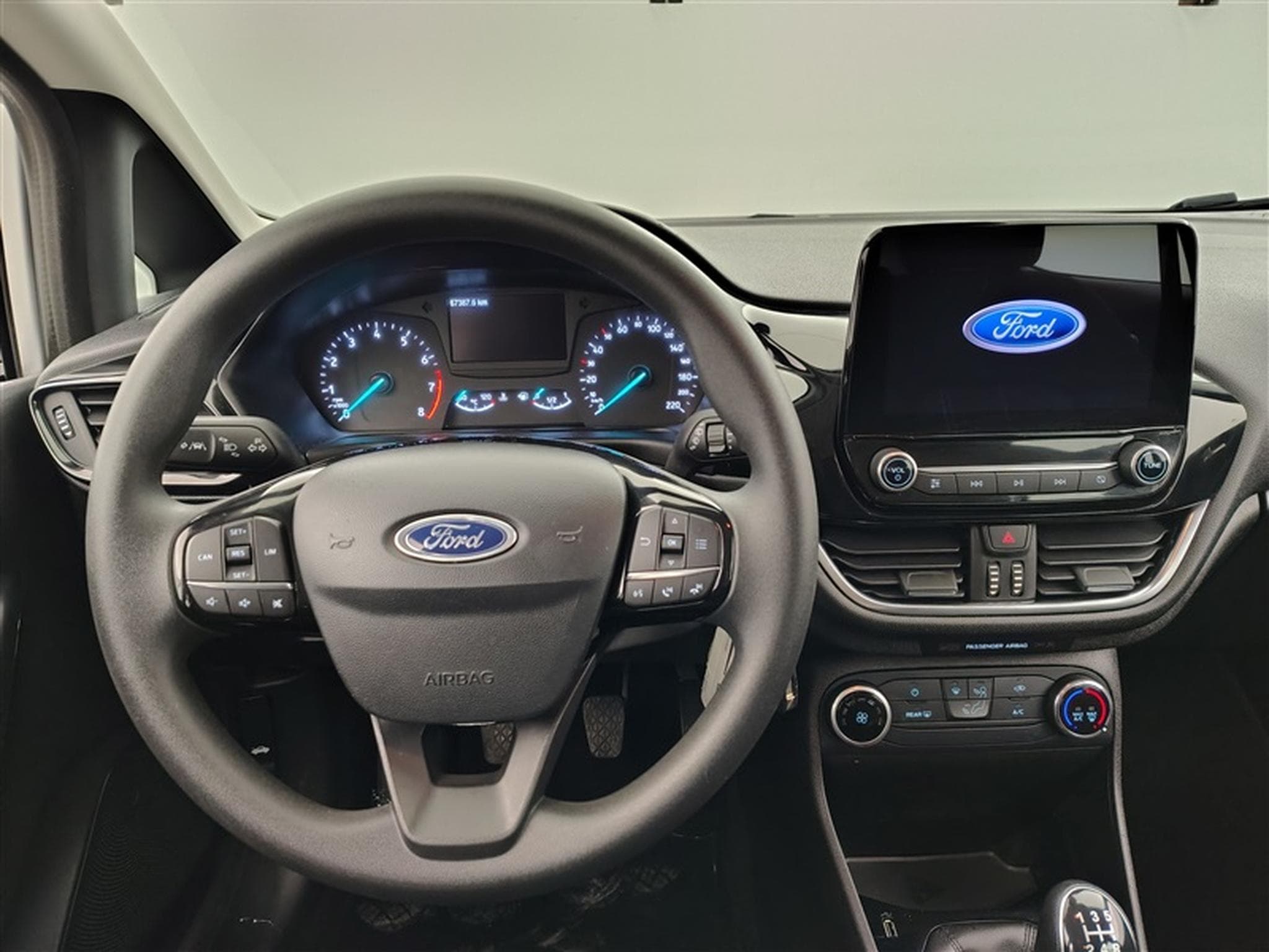 Ford Fiesta 1.1i Trend (2019) - Photo 9