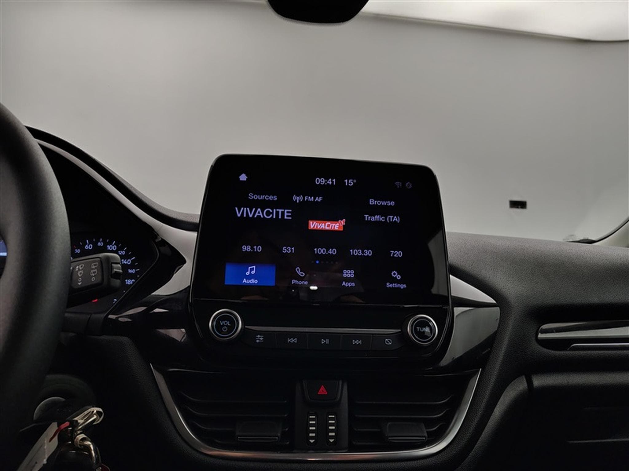 Ford Fiesta 1.1i Trend (2019) - Photo 11