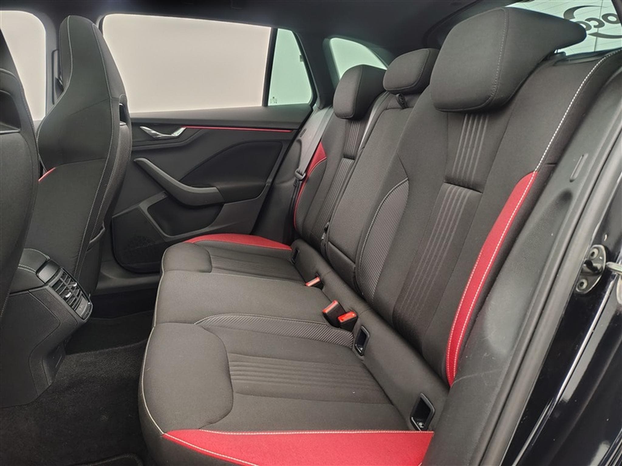 Skoda Scala 1.0 TSI Monte Carlo DSG (2020) - Photo 12