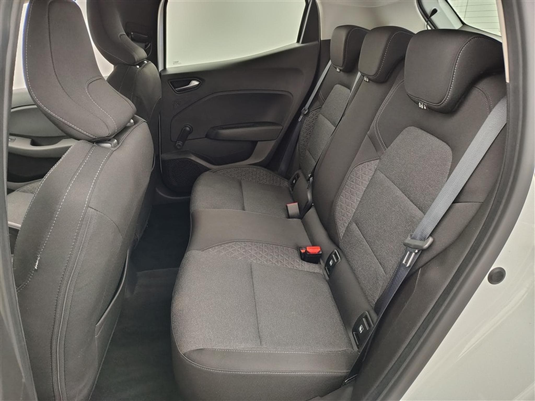 Renault Clio 1.0 SCe 65cv Business NAVI / CARPLAY / PDC (2021) - Photo 13