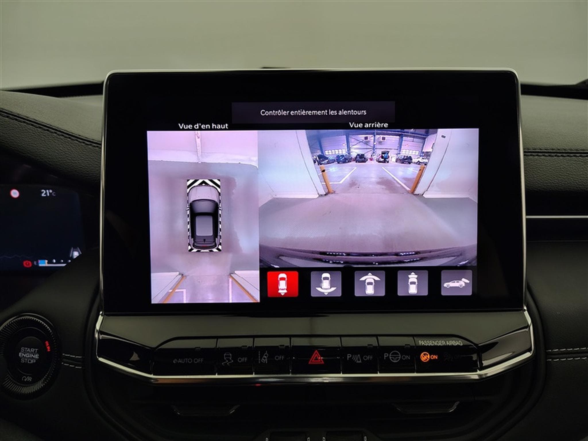 Jeep Compass 1.5 Turbo 130Cv T4 BVR7 e-Hybrid Altitude CARPLAY / CAMERA (2025) - Photo 18