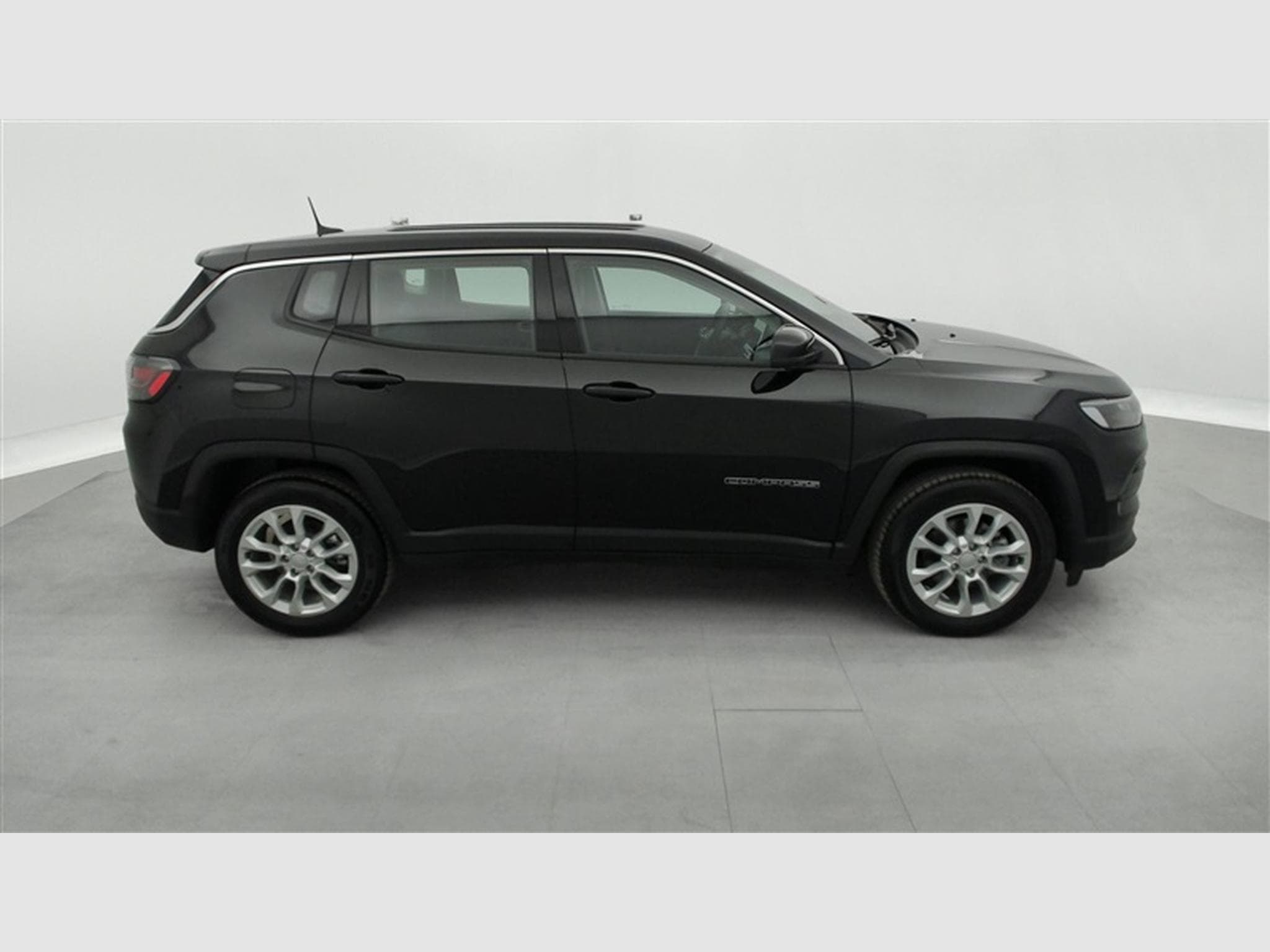 Jeep Compass 1.5 Turbo 130Cv T4 BVR7 e-Hybrid Altitude CARPLAY / CAMERA (2025) - Photo 24