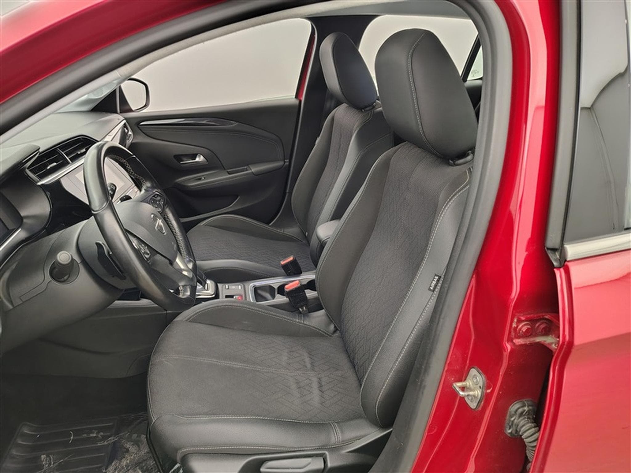 Opel Corsa 1.2 Turbo 100Cv AT8 Elegance NAVI / CARPLAY / CAMERA (2021) - Photo 7
