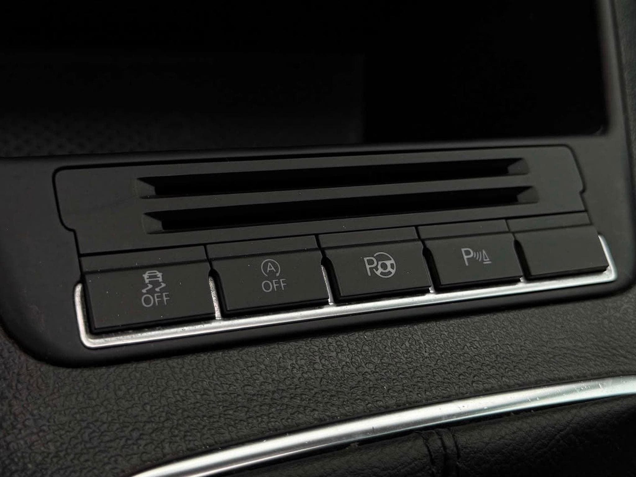 VW Tiguan Tiguan 2.0 TDI  BlueMotion PANO FULL (2013) - Photo 9