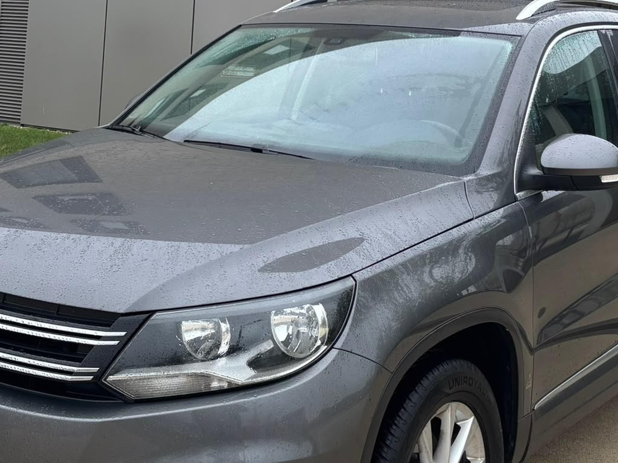 VW Tiguan Tiguan 2.0 TDI  BlueMotion PANO FULL (2013) - Photo 13
