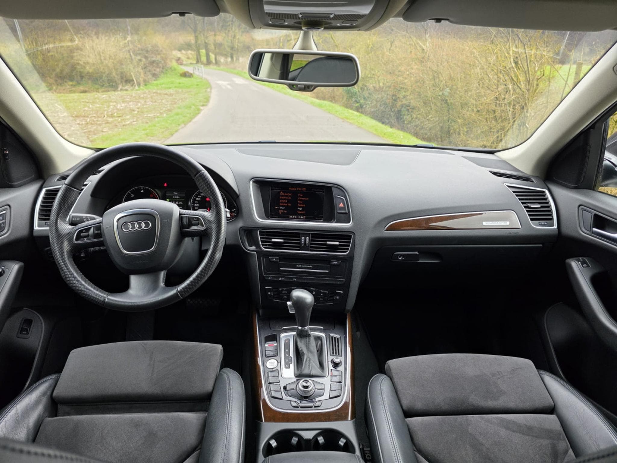 Audi Q5 2.0 TDI Quattro Aut. (2012) - Foto 5