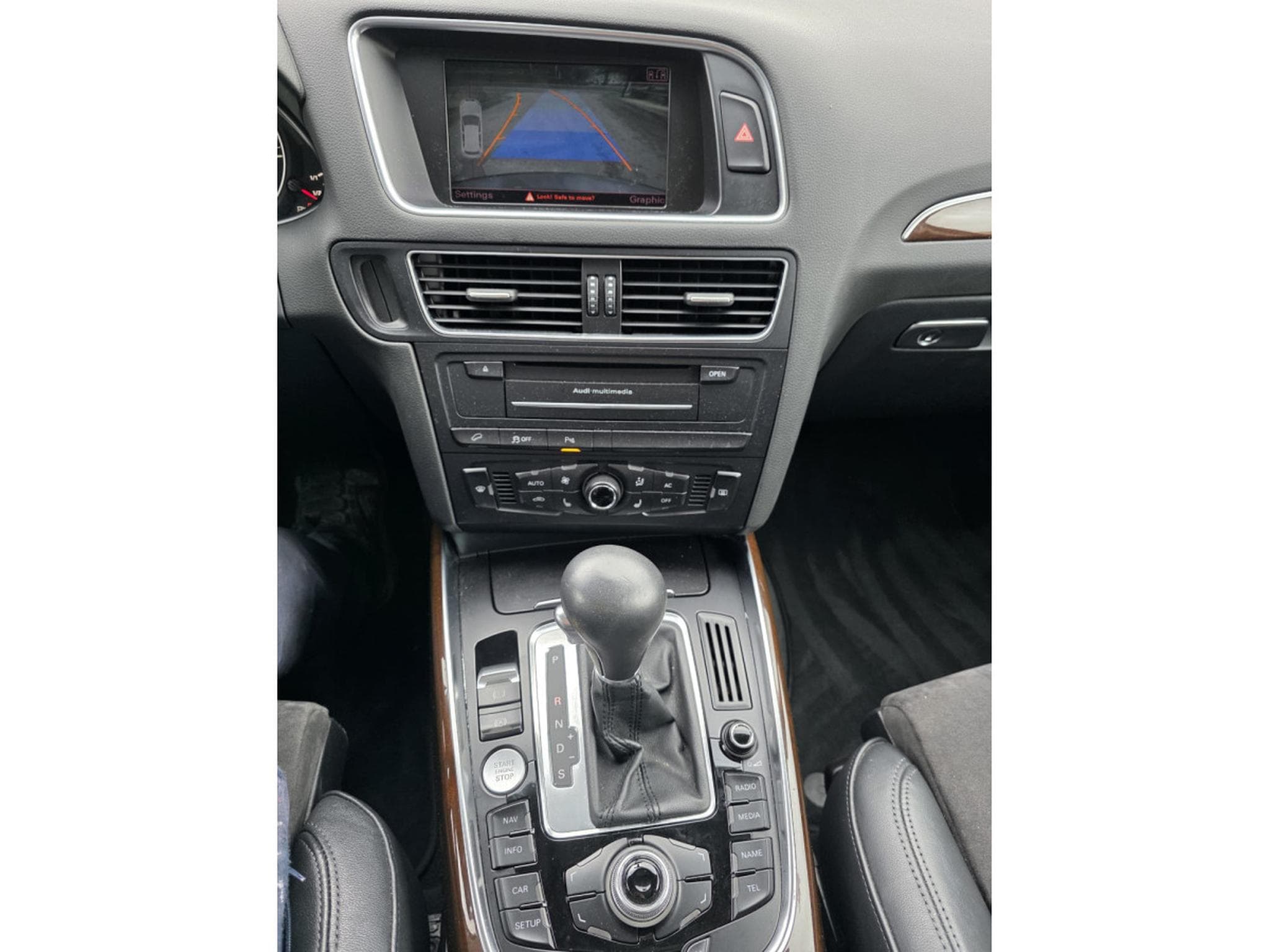 Audi Q5 2.0 TDI Quattro Aut. (2012) - Foto 9