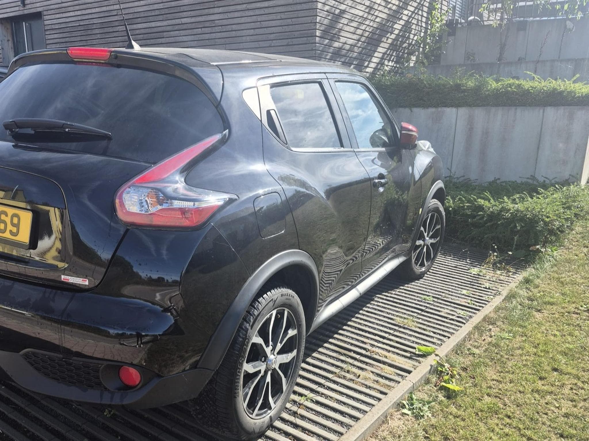Nissan Juke Tekna (2018) - Photo 2