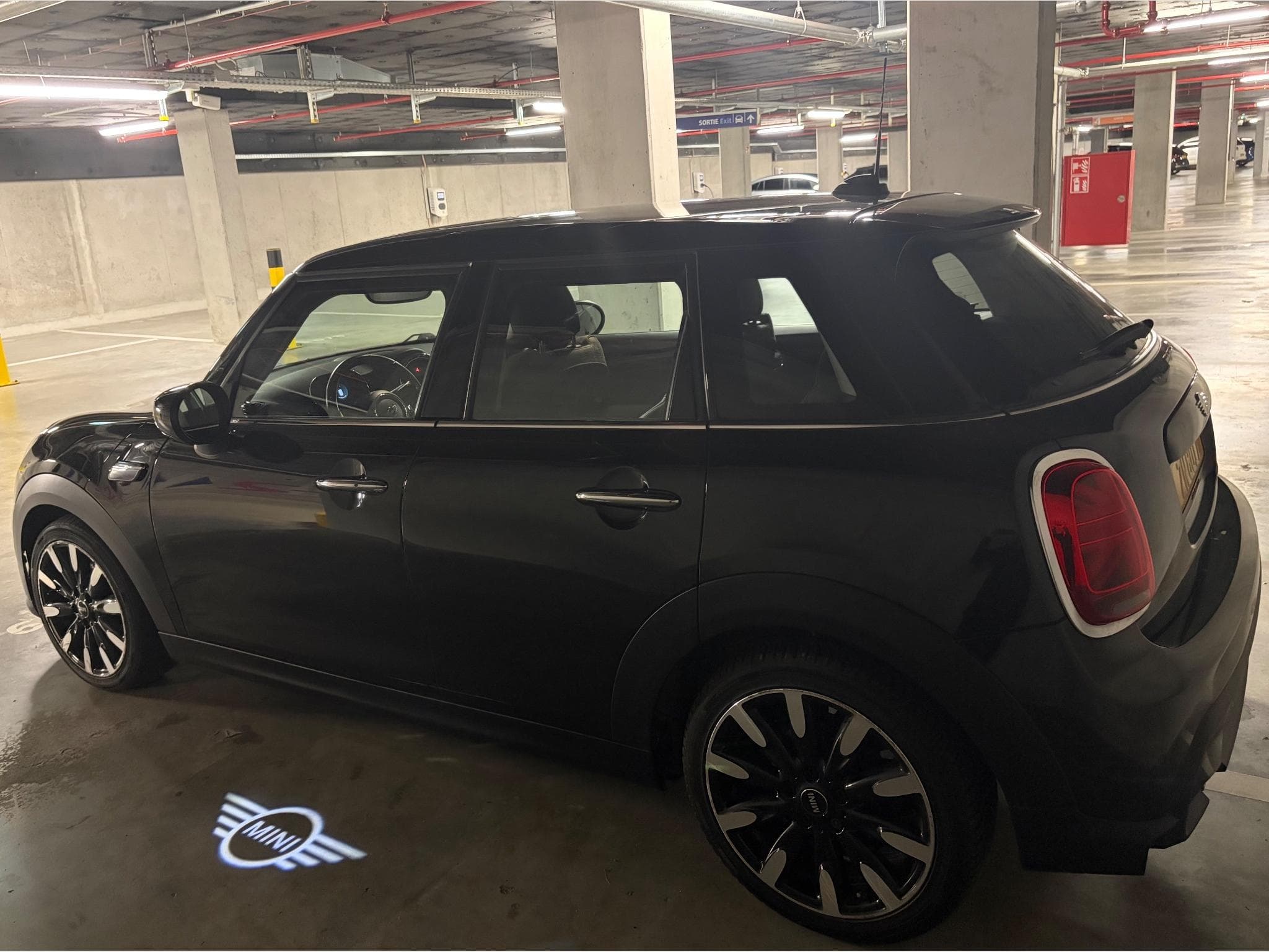 Mini Cooper (2021) - Photo 3