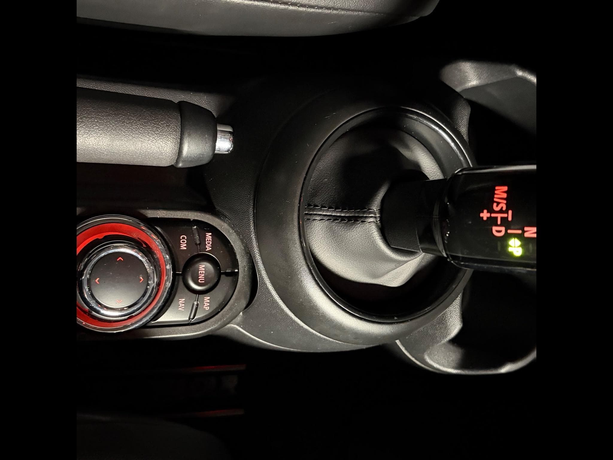 Mini Cooper (2021) - Photo 8