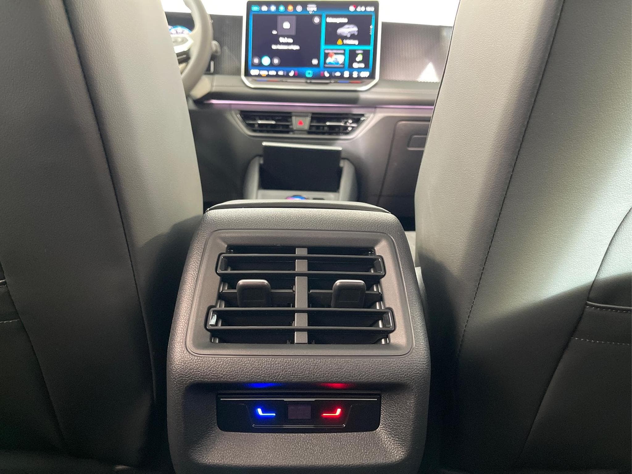 VW Tiguan LIFE (2026) - Foto 15