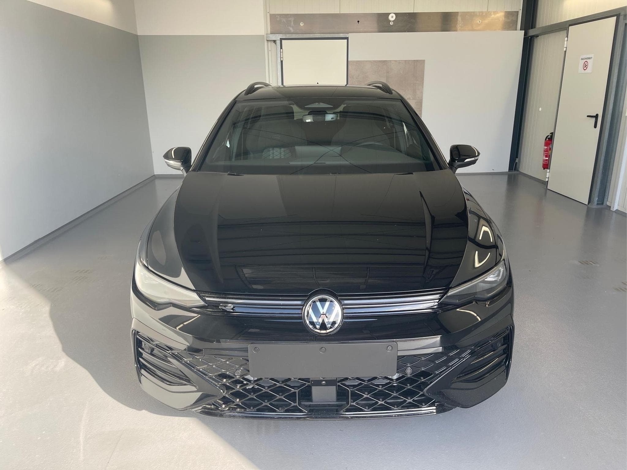VW Golf Variant R-Line (2026) - Foto 2