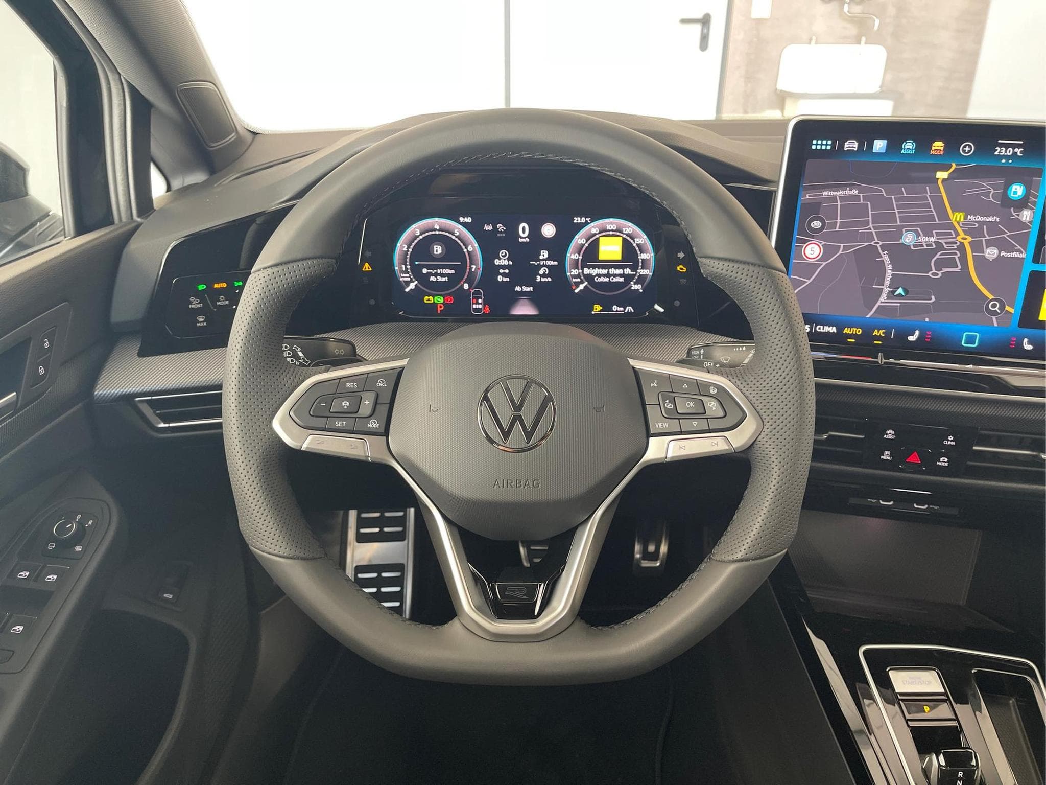 VW Golf Variant R-Line (2026) - Foto 9