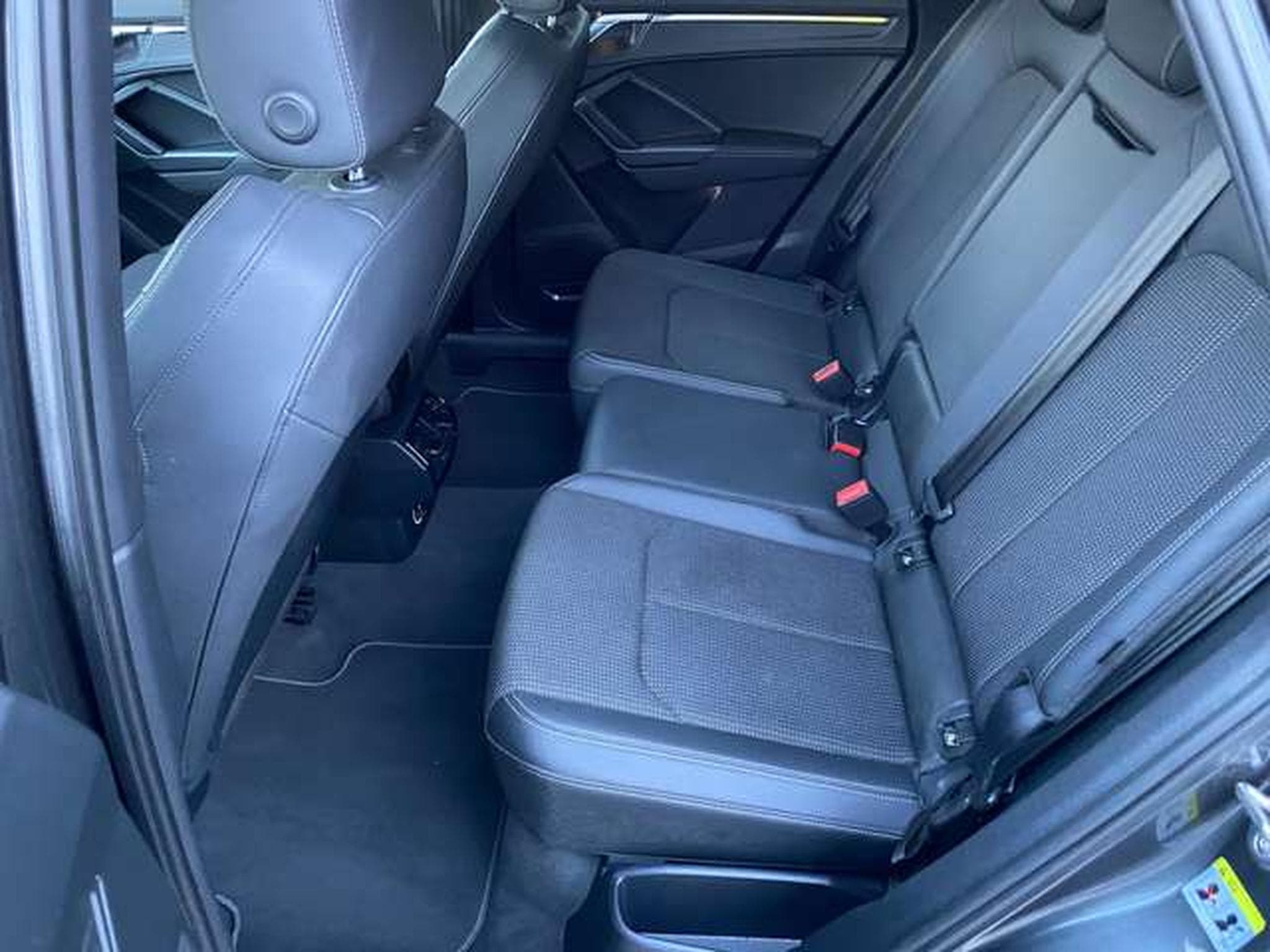 Audi Q3 Q3 40 TFSI quattro S tronic S line (2019) - Photo 17