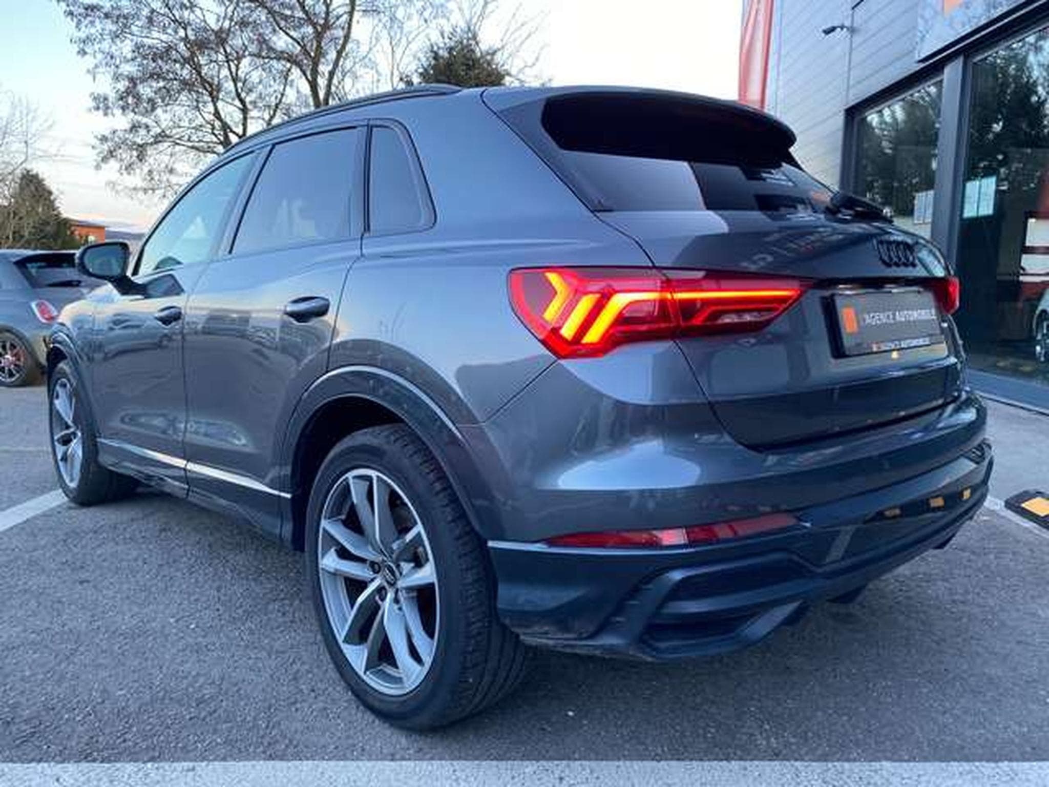 Audi Q3 Q3 40 TFSI quattro S tronic S line (2019) - Photo 8