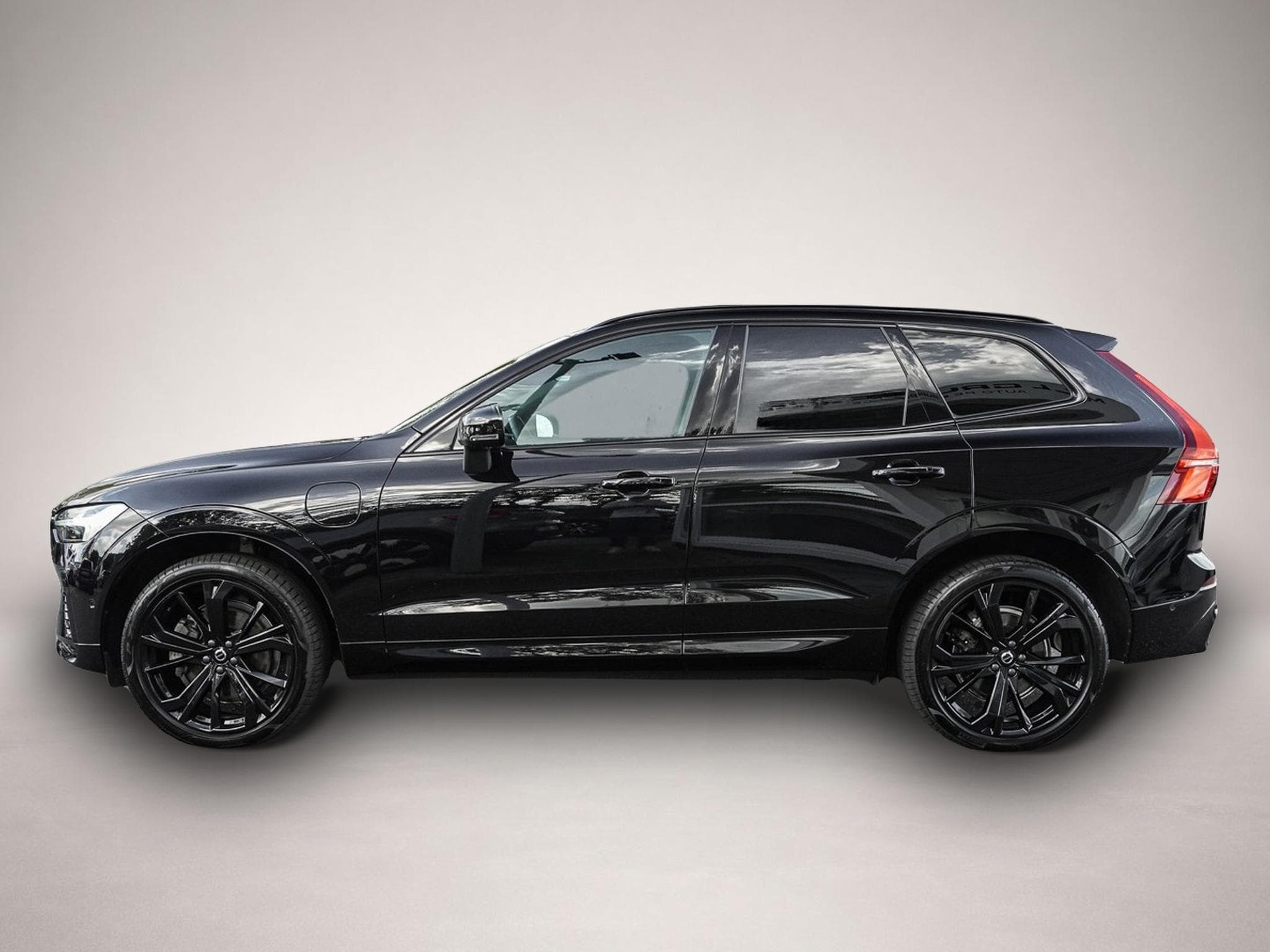 Volvo XC60 (2024) - Photo 4