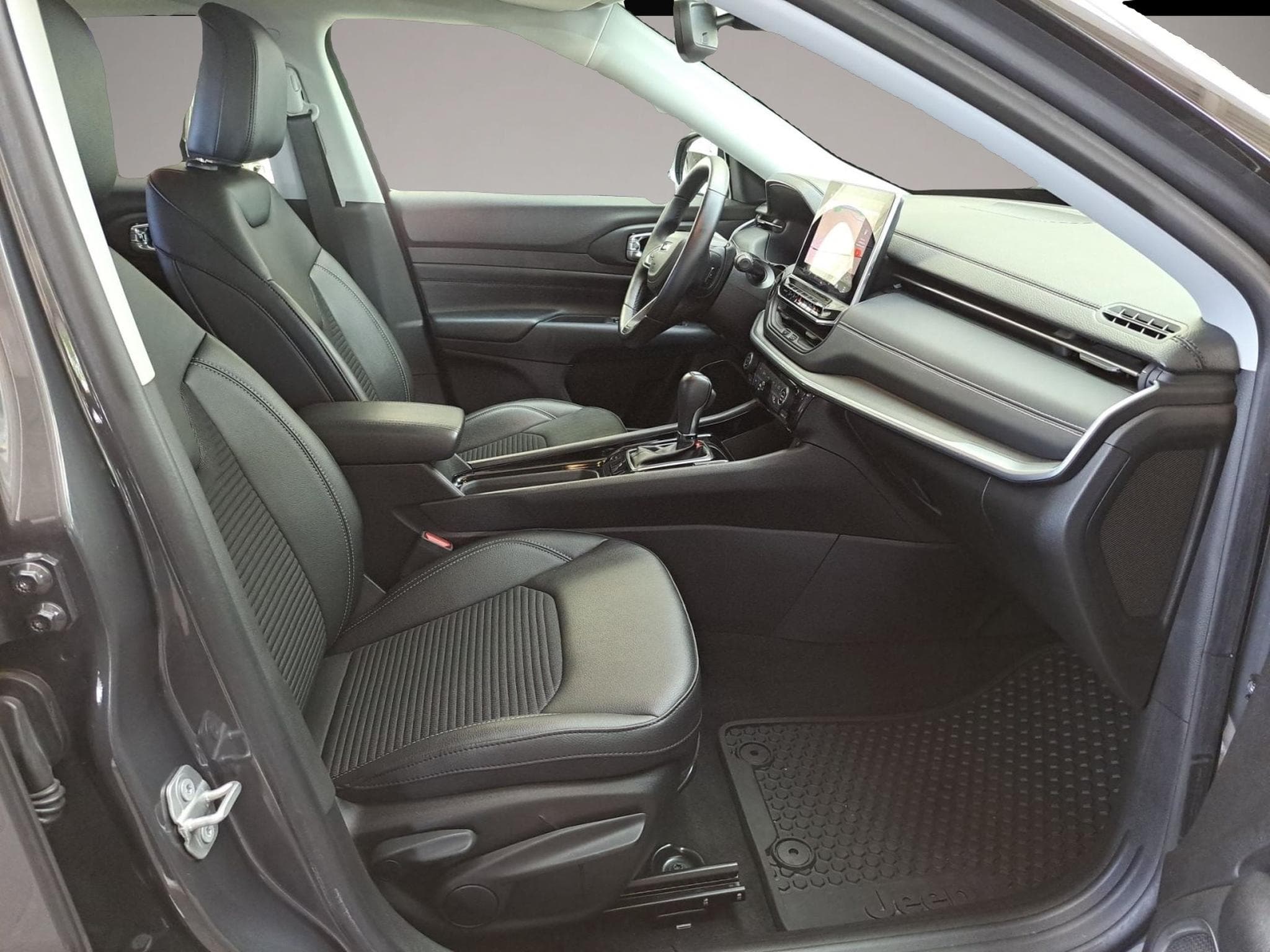 Jeep Compass (2023) - Photo 8